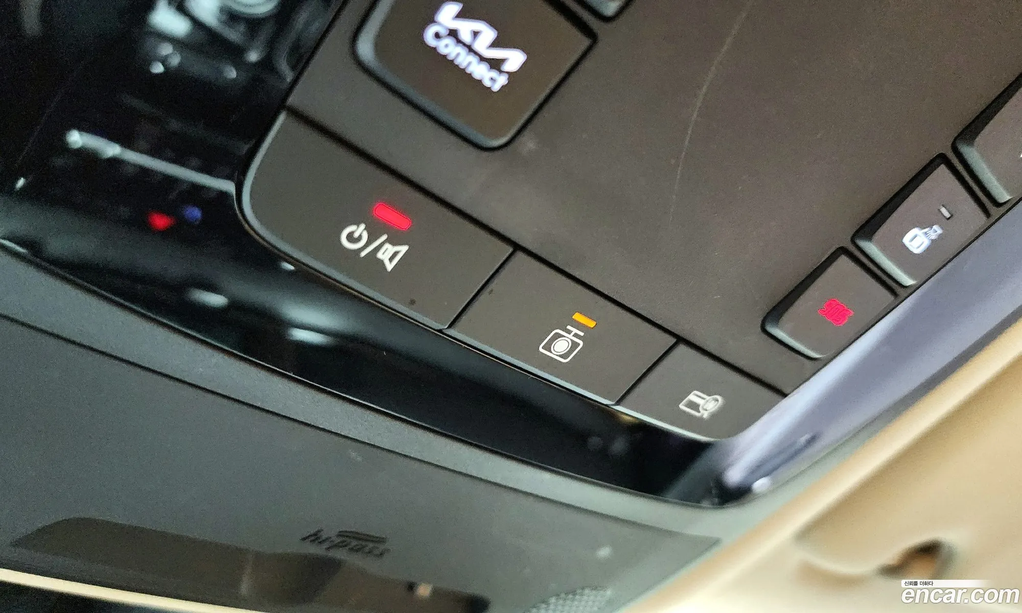 Kia Carnival 2021 KNANE81BBNS146591 — 10