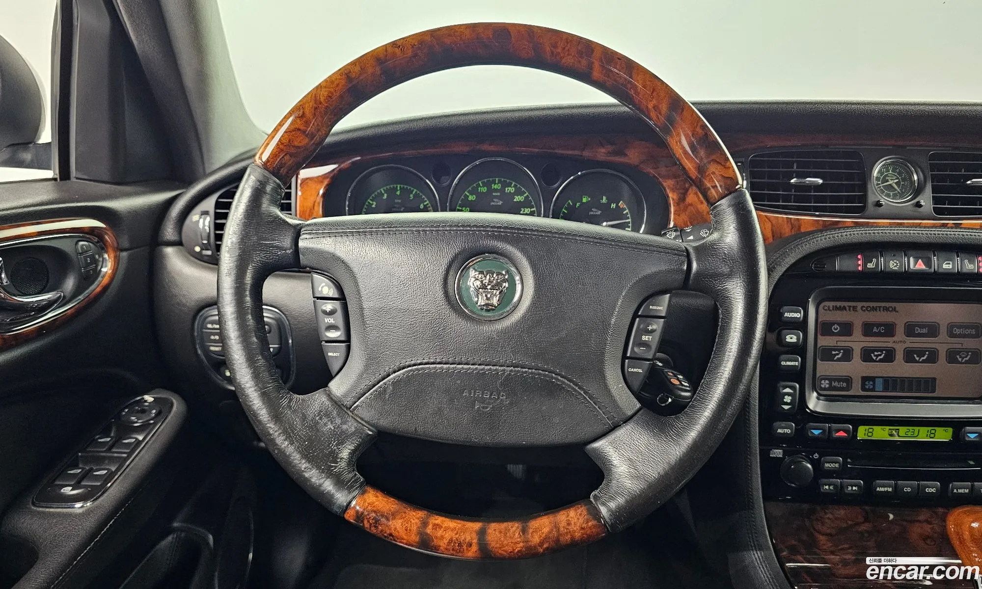 Jaguar XJ8 2006 SAJAA80T76RH10130 — 7
