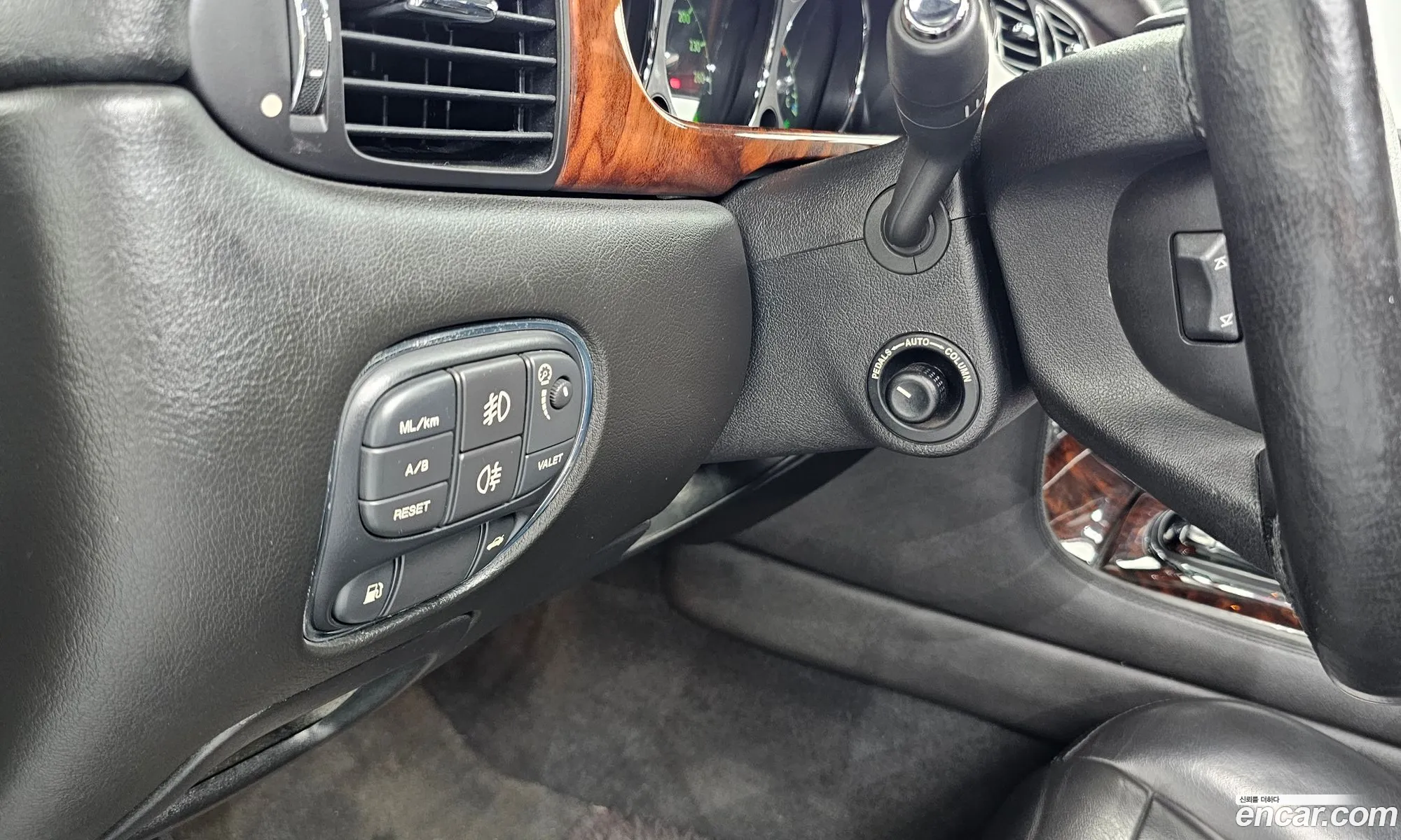 Jaguar XJ8 2006 SAJAA80T76RH10130 — 10