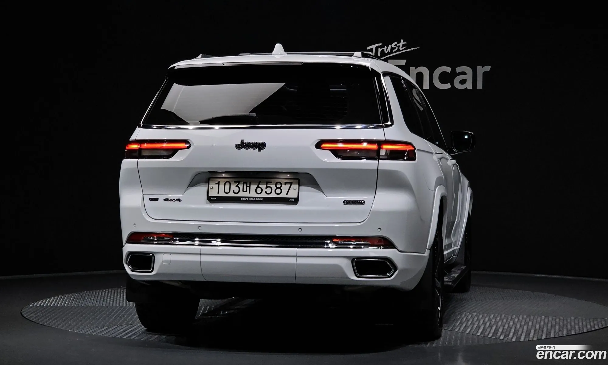 Jeep Grand Cherokee 2021 — 14