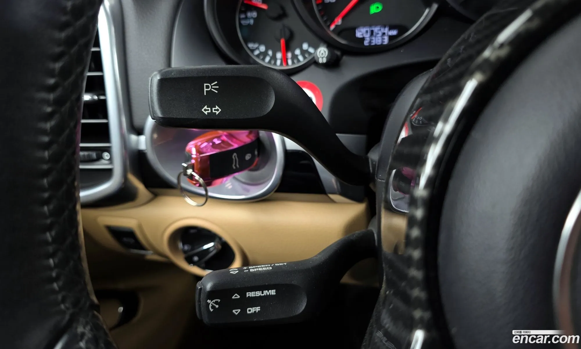 Porsche Cayenne 2015 WP1AF2925FLA43953 — 2