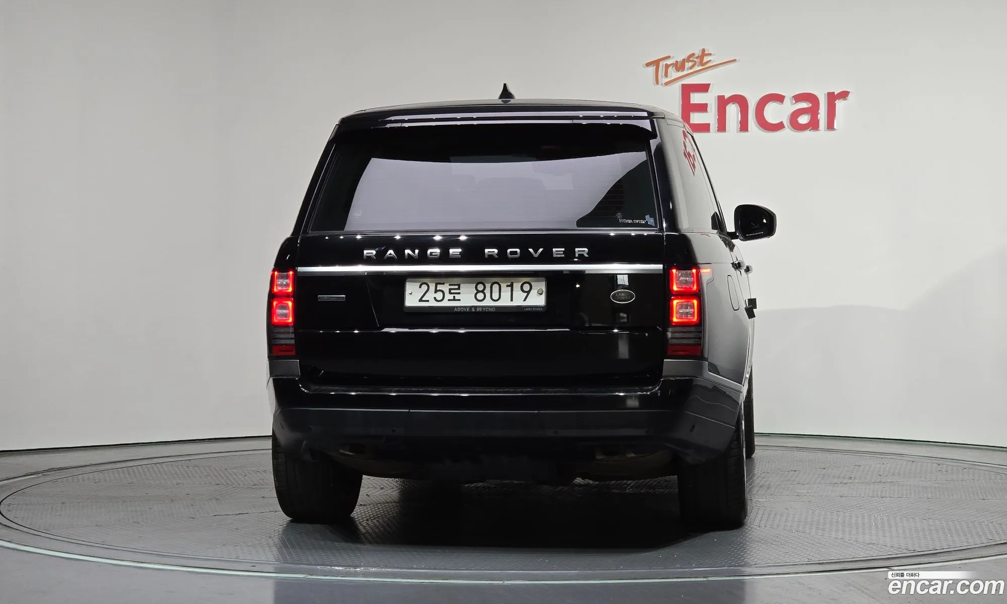 Land Rover Range Rover 2017 SALGA2FJ0HA365512 — 16