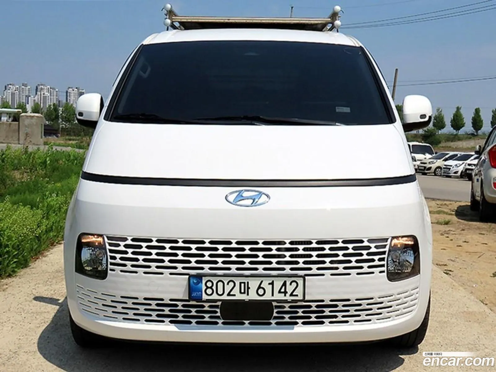 Hyundai Staria 2022 — 16