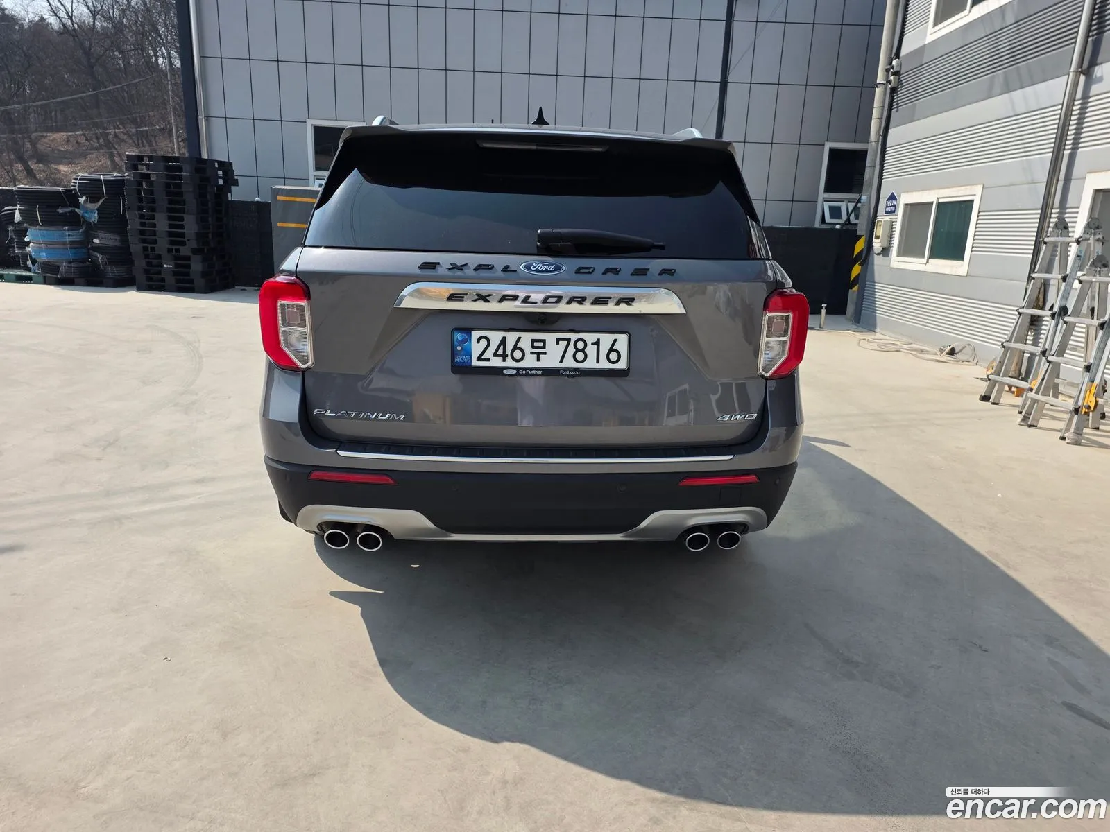 Ford Explorer 6th Gen 2021 — 3