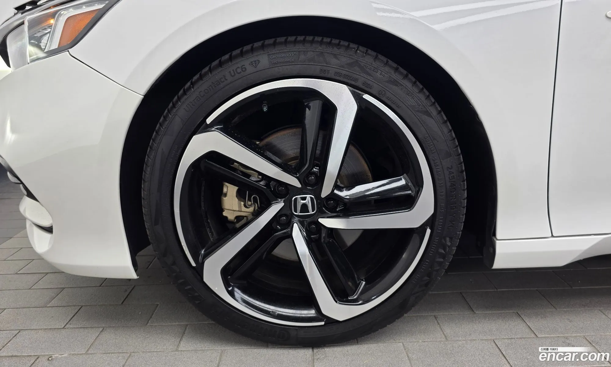 Honda Accord 10th Gen 2018 — 10