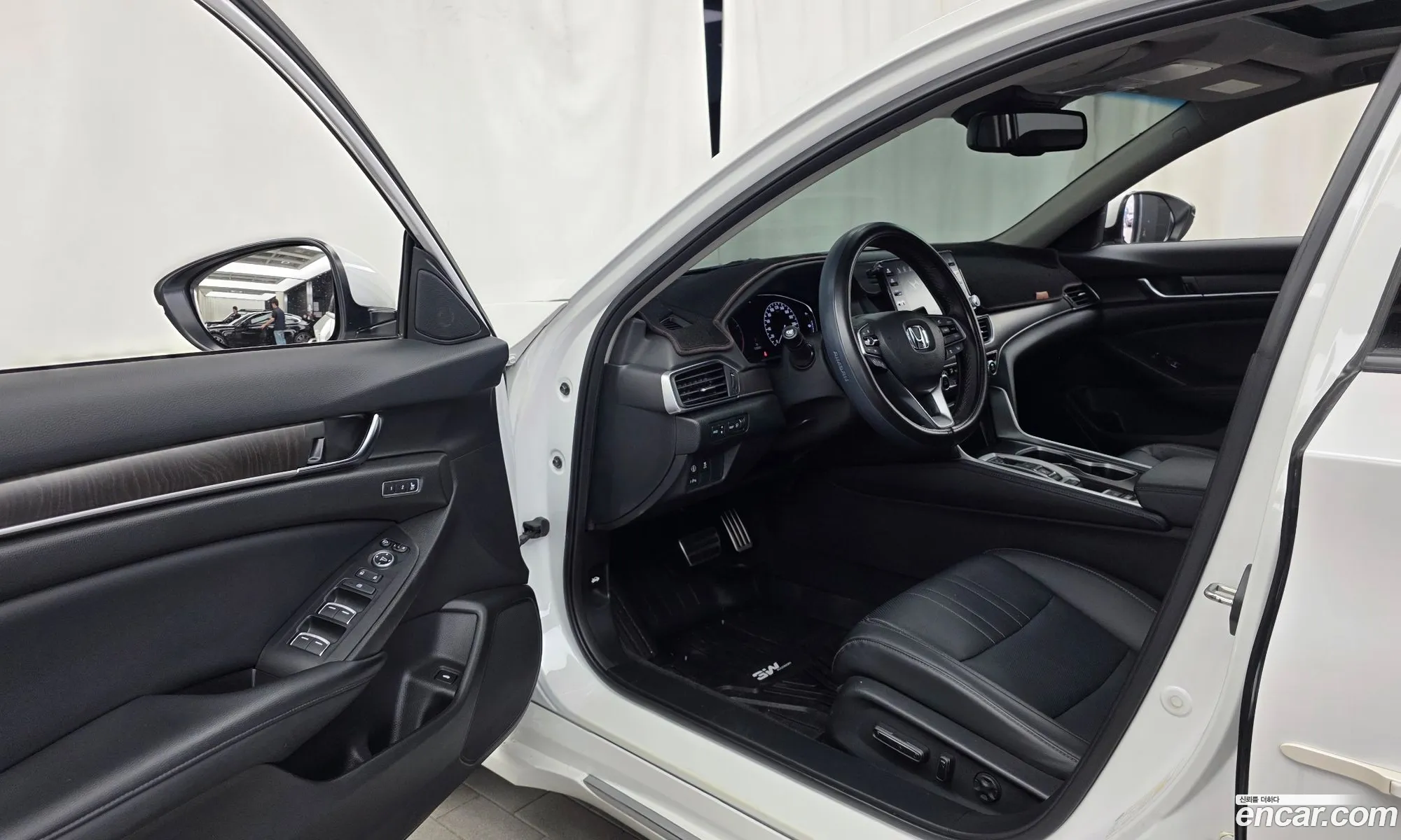 Honda Accord 10th Gen 2018 — 8