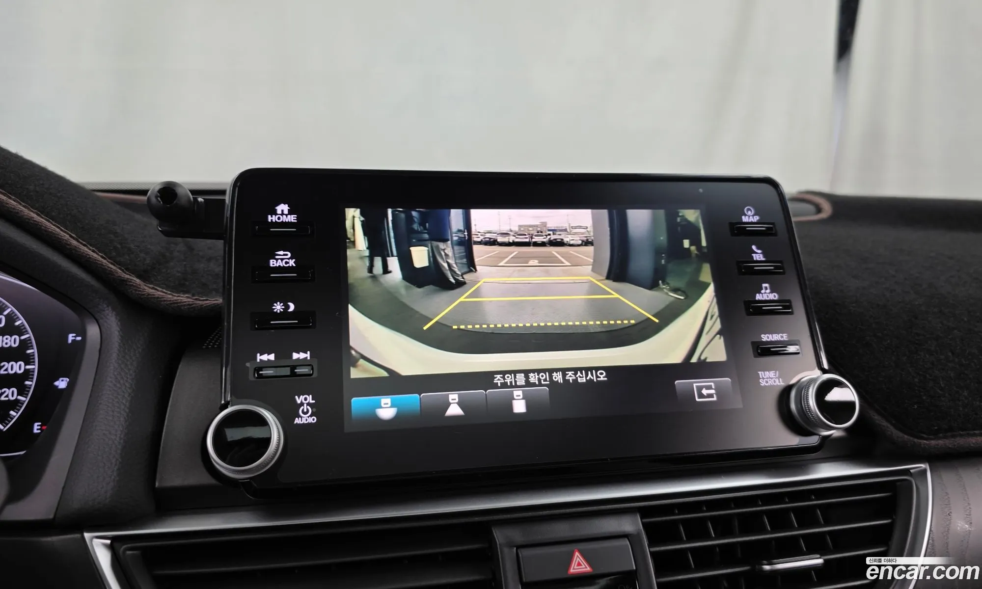 Honda Accord 10th Gen 2018 — 13