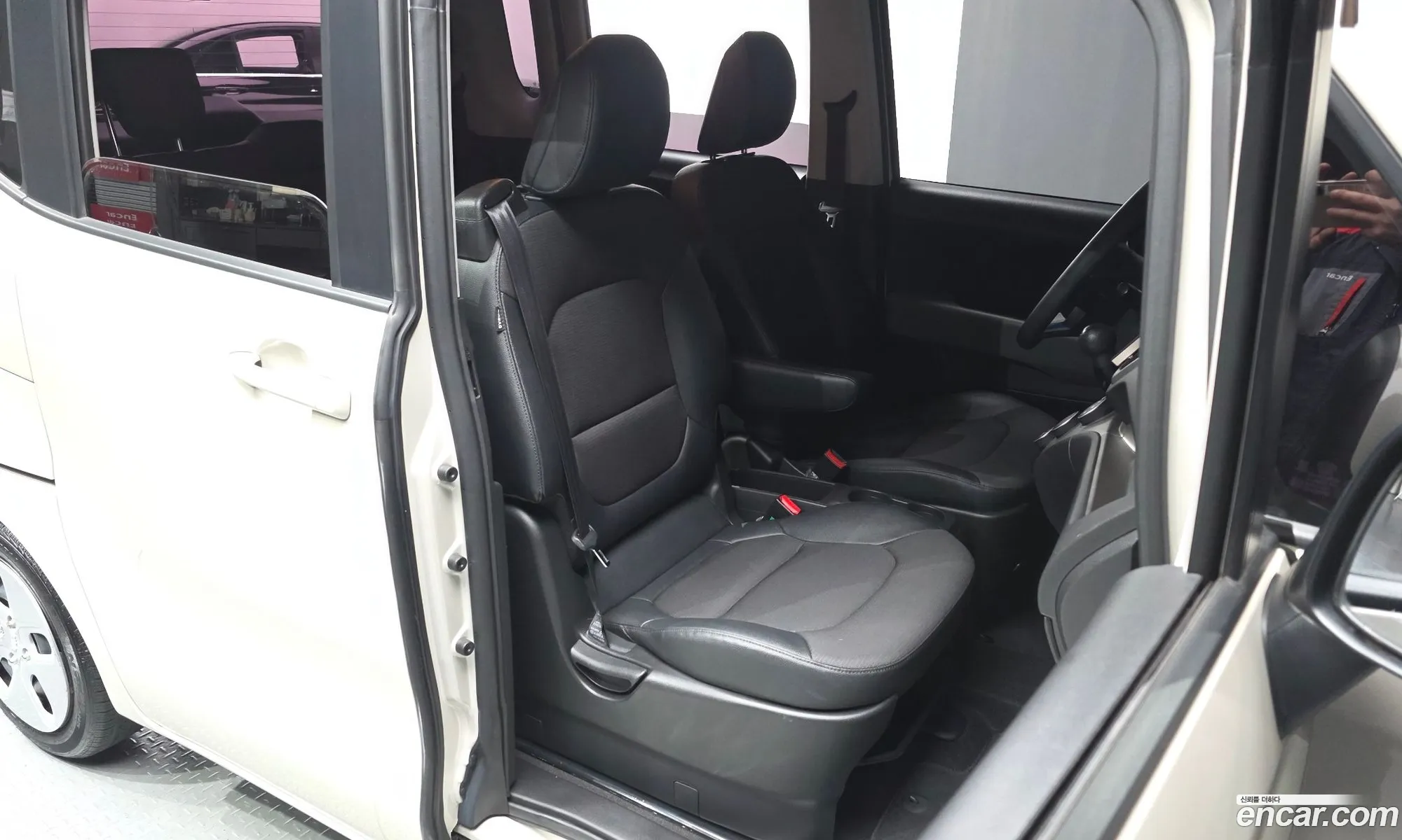 Kia Ray 2019 KNACG811BKT219010 — 19