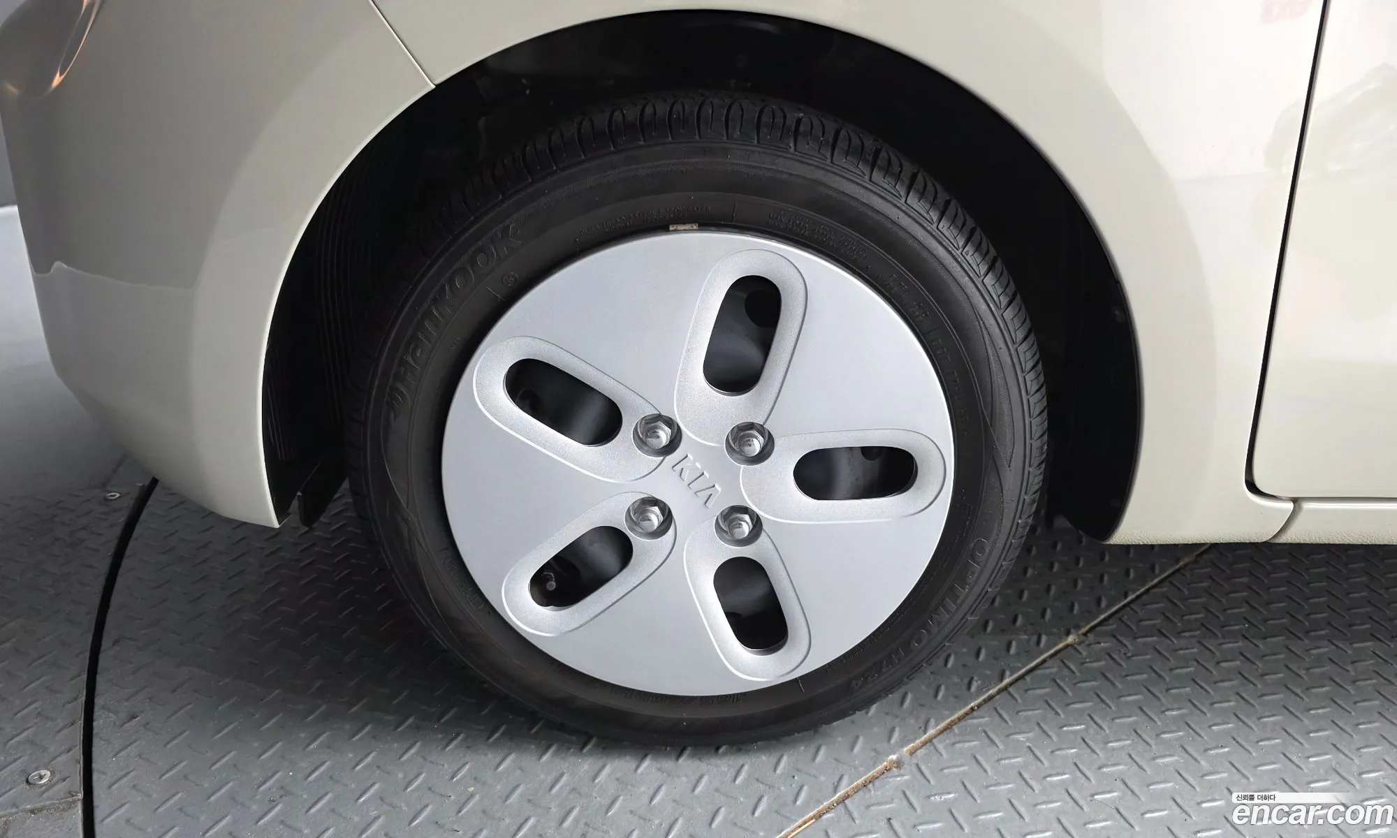 Kia Ray 2019 KNACG811BKT219010 — 24