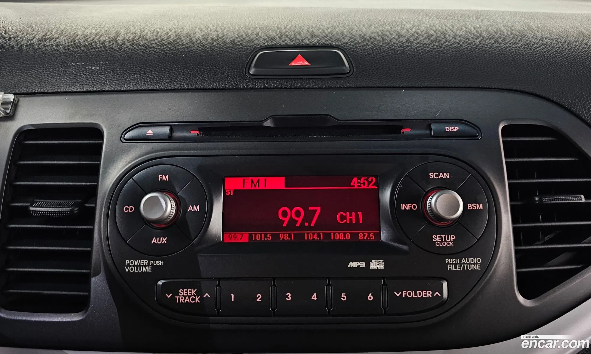 Kia Morning 2012 KNABX511ACT375835 — 4