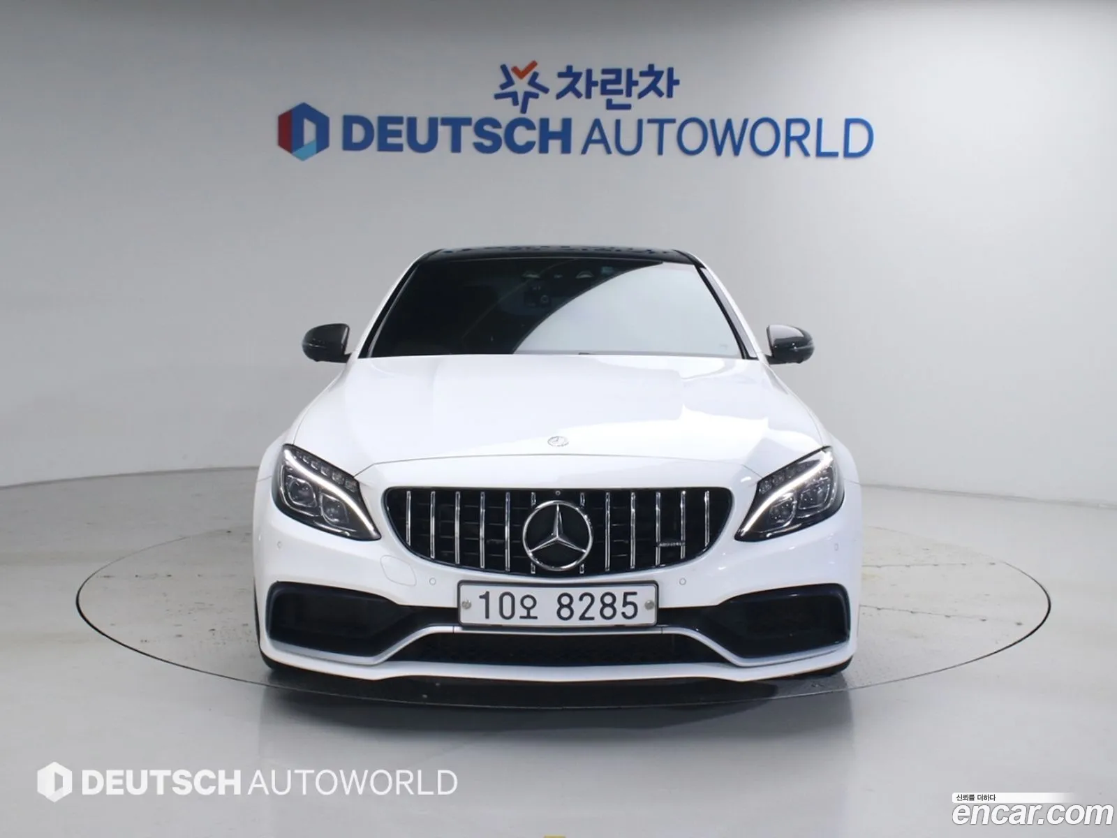 Mercedes-Benz C-Class W205 2015 — 14