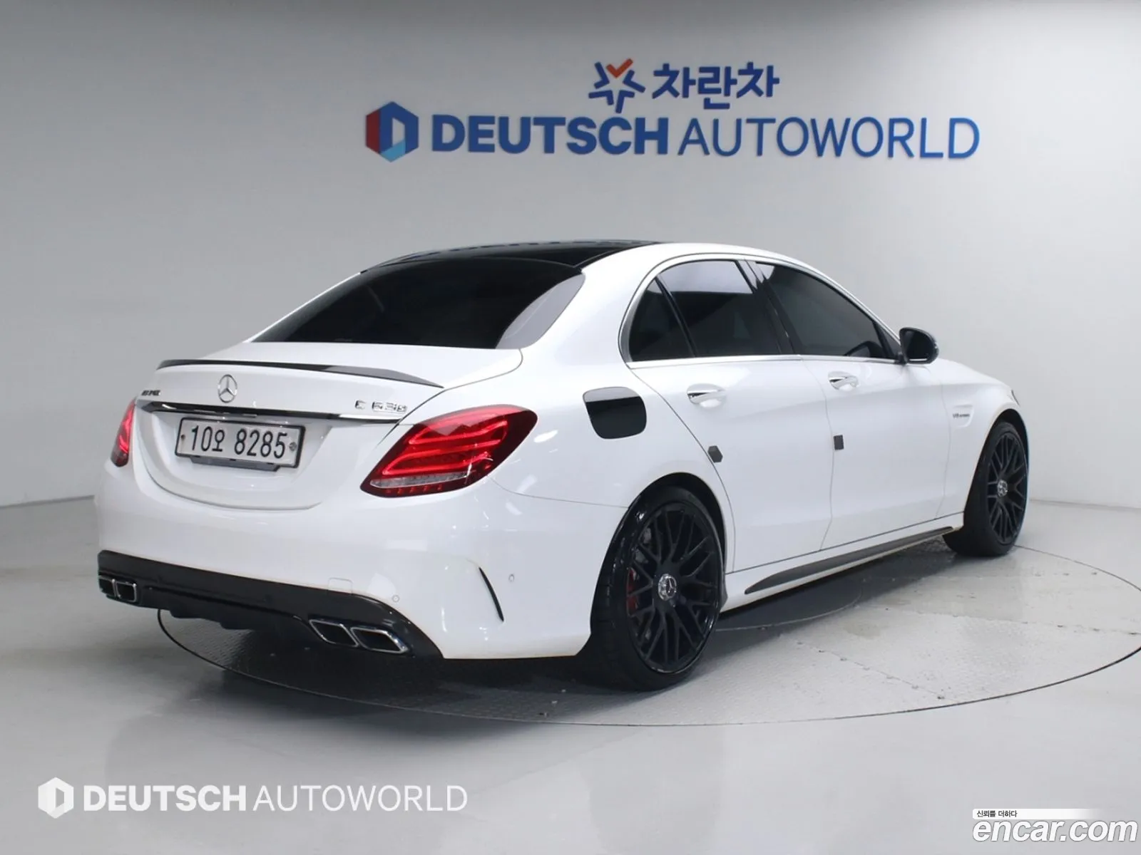 Mercedes-Benz C-Class W205 2015 — 11