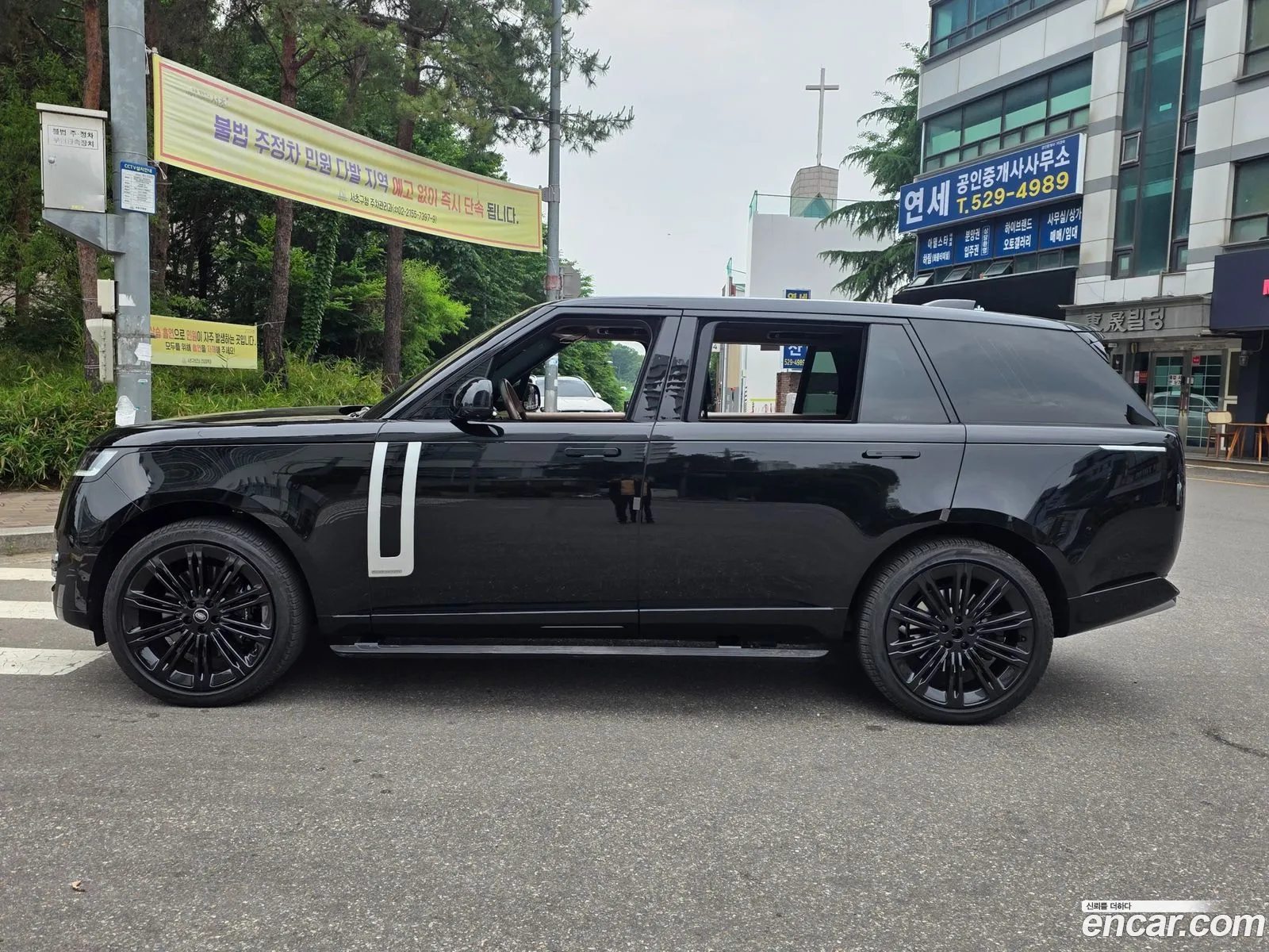 Land Rover Range Rover 2024 — 4