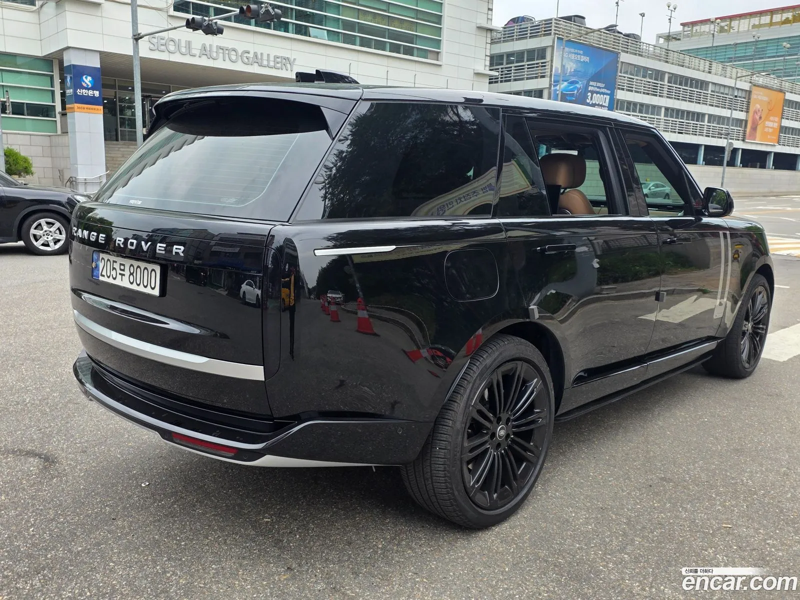 Land Rover Range Rover 2024 — 8