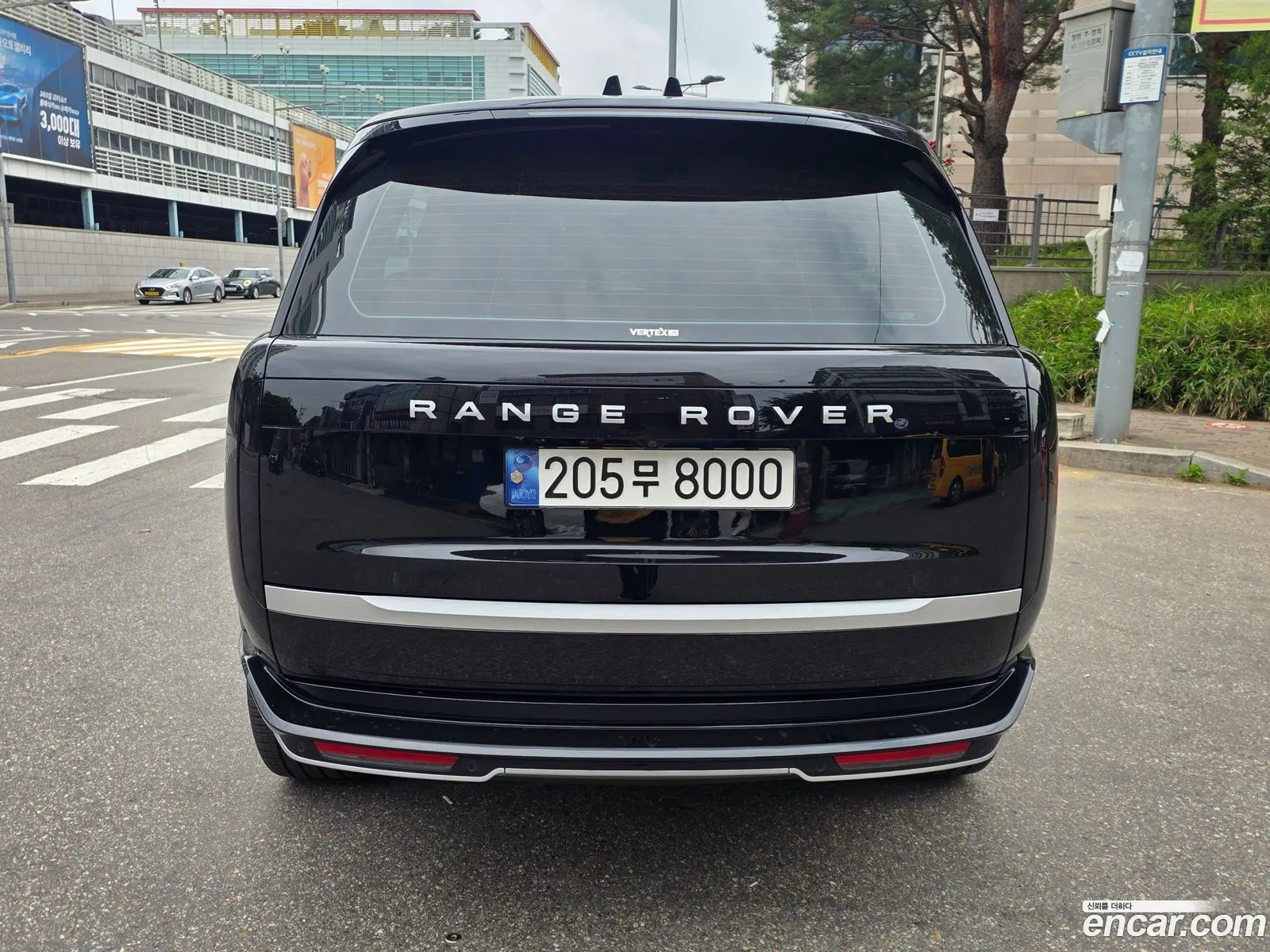 Land Rover Range Rover 2024 — 18