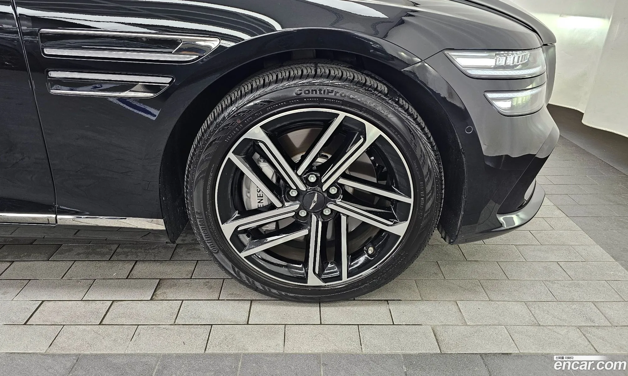 Genesis G80 2026 KMTGB41CDTU327033 — 20