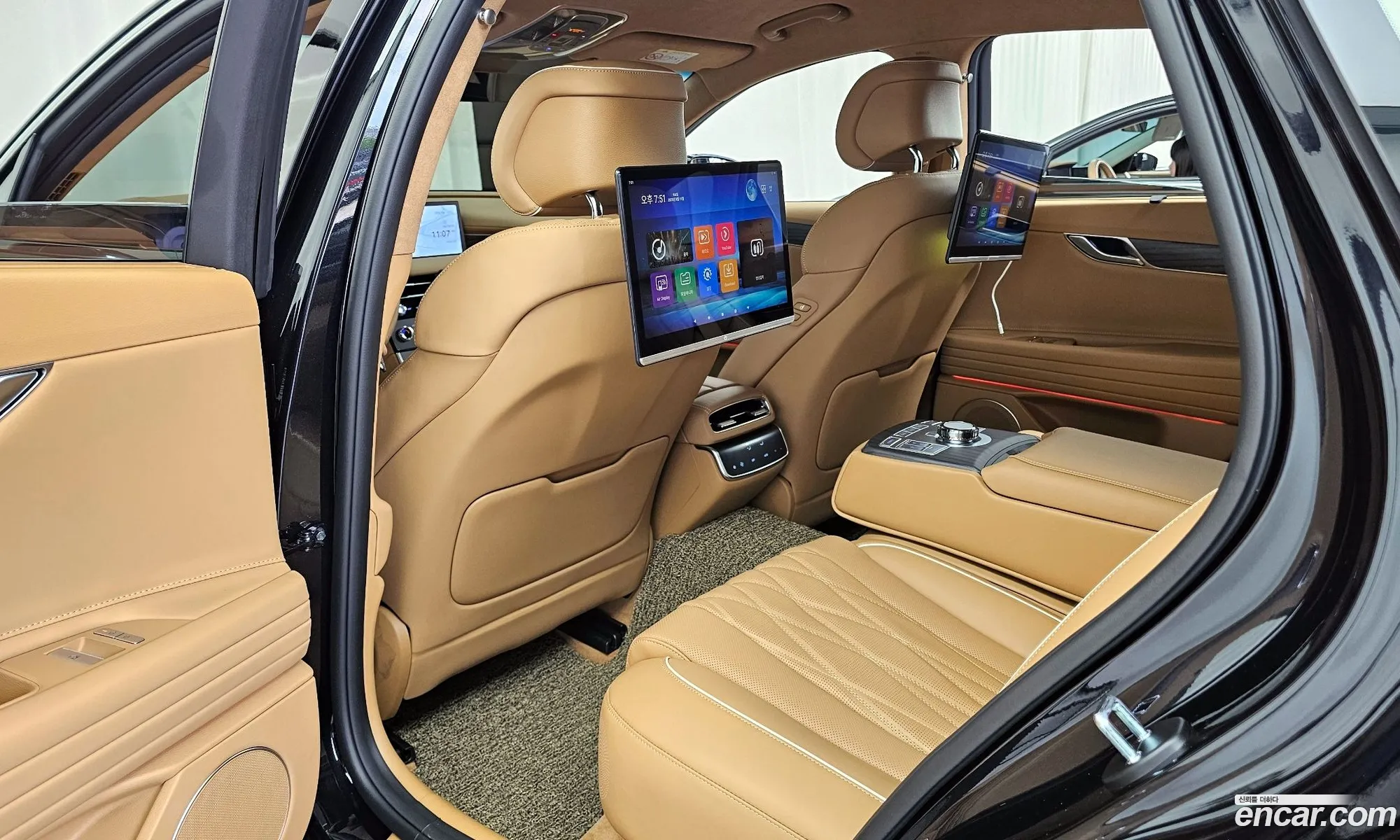 Genesis G80 2026 KMTGB41CDTU327033 — 29