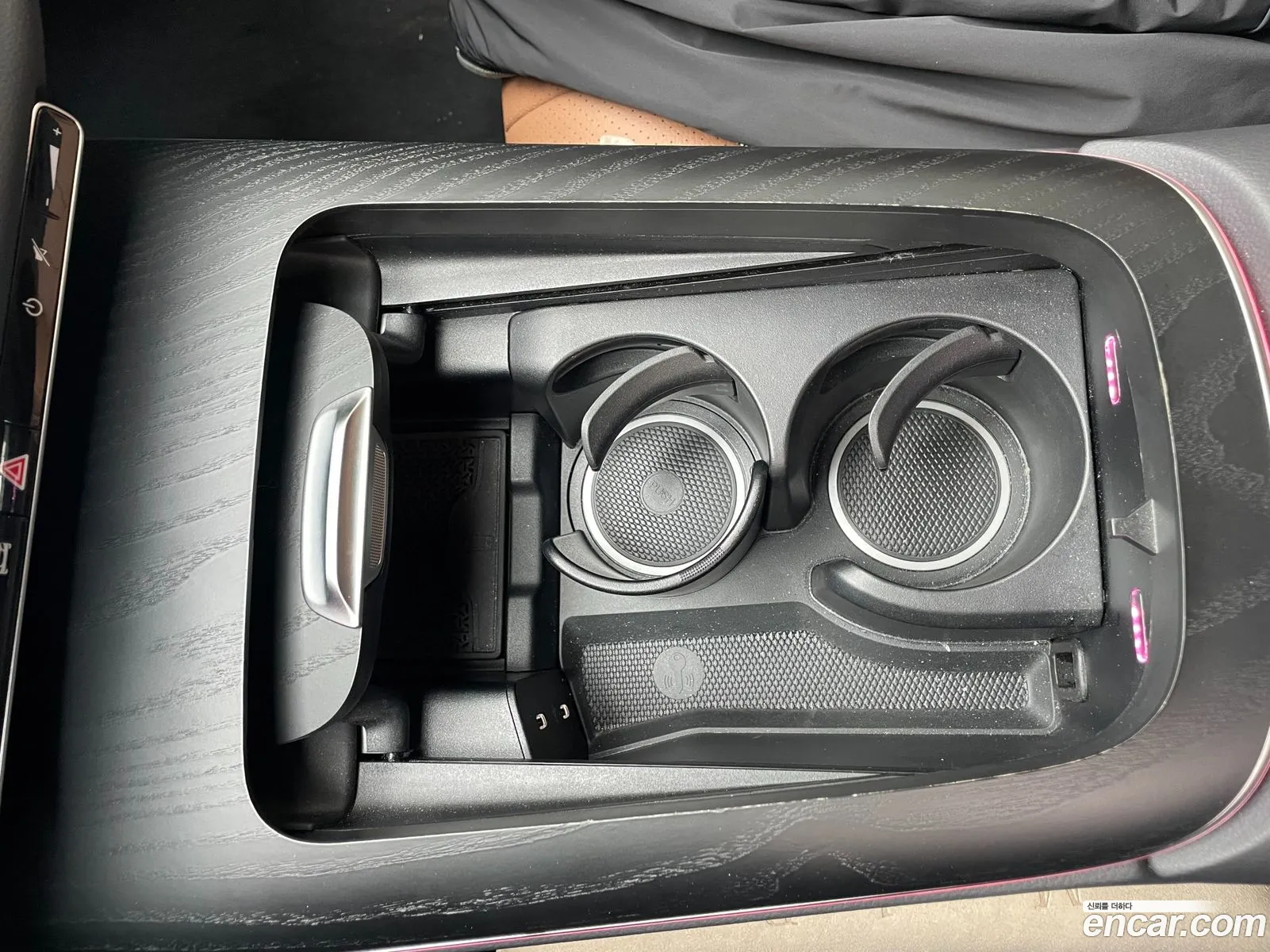 Mercedes-Benz E-Class W214 2024 — 3