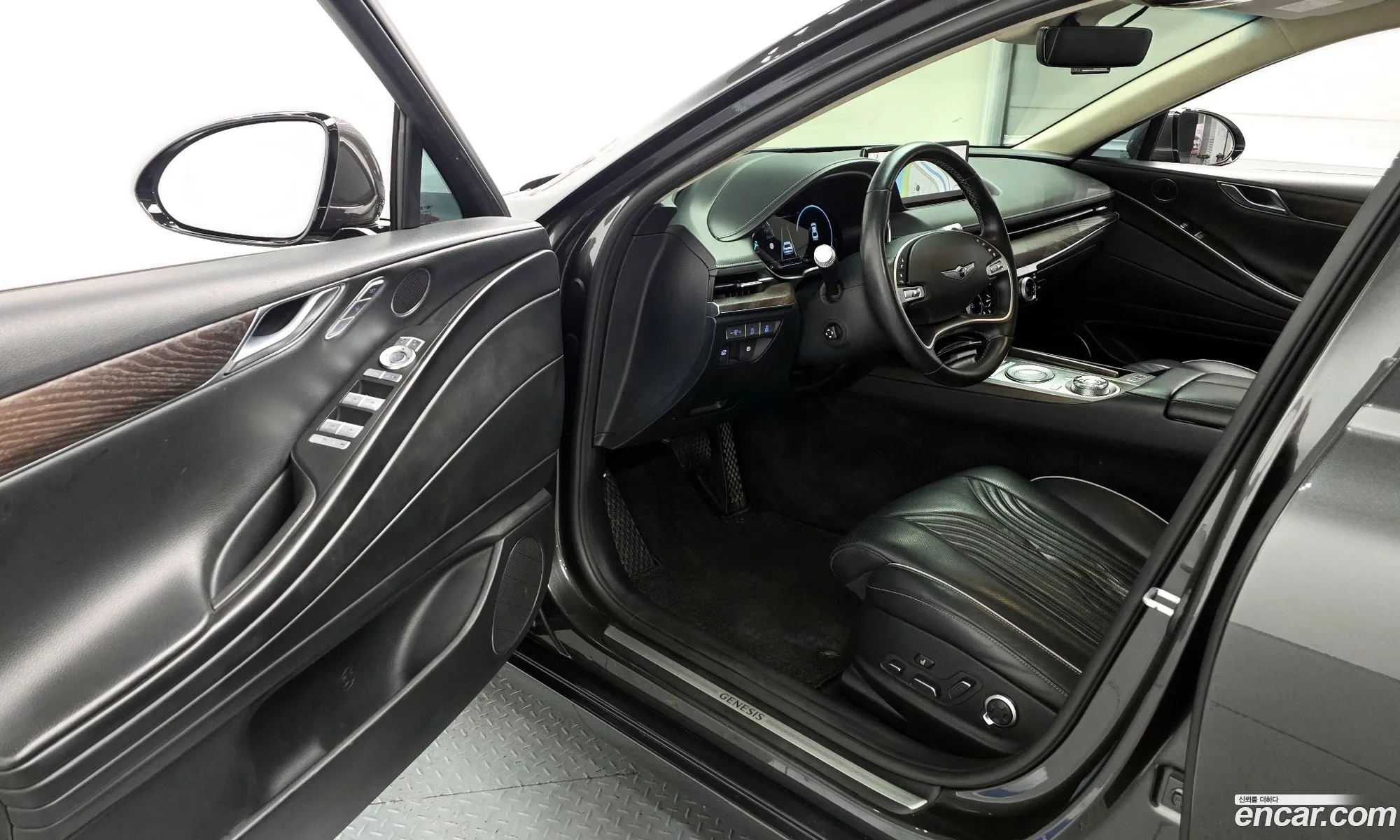 Genesis G80 2022 — 13