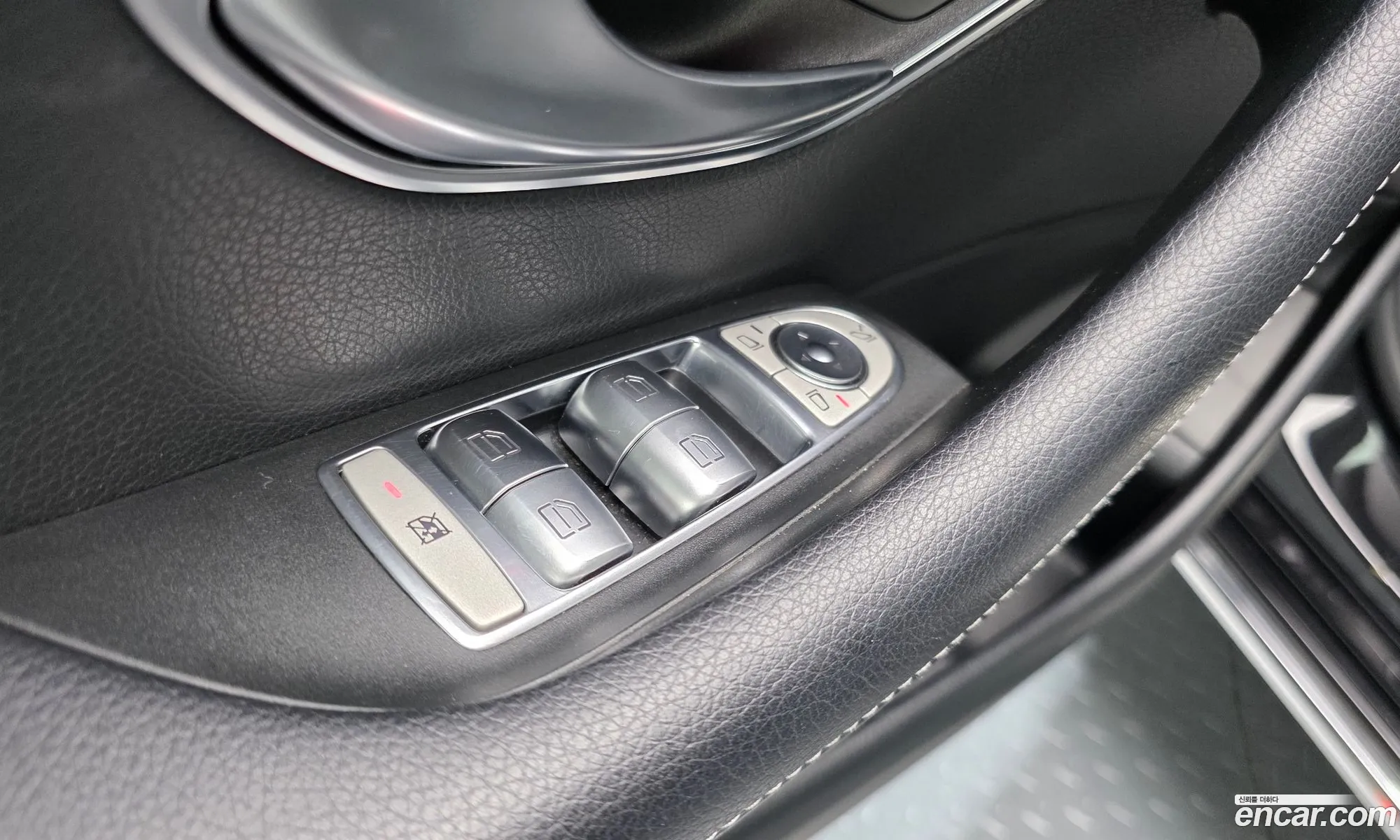 Mercedes-Benz E-Class W213 2017 WDDZF0EB2HA172798 — 34