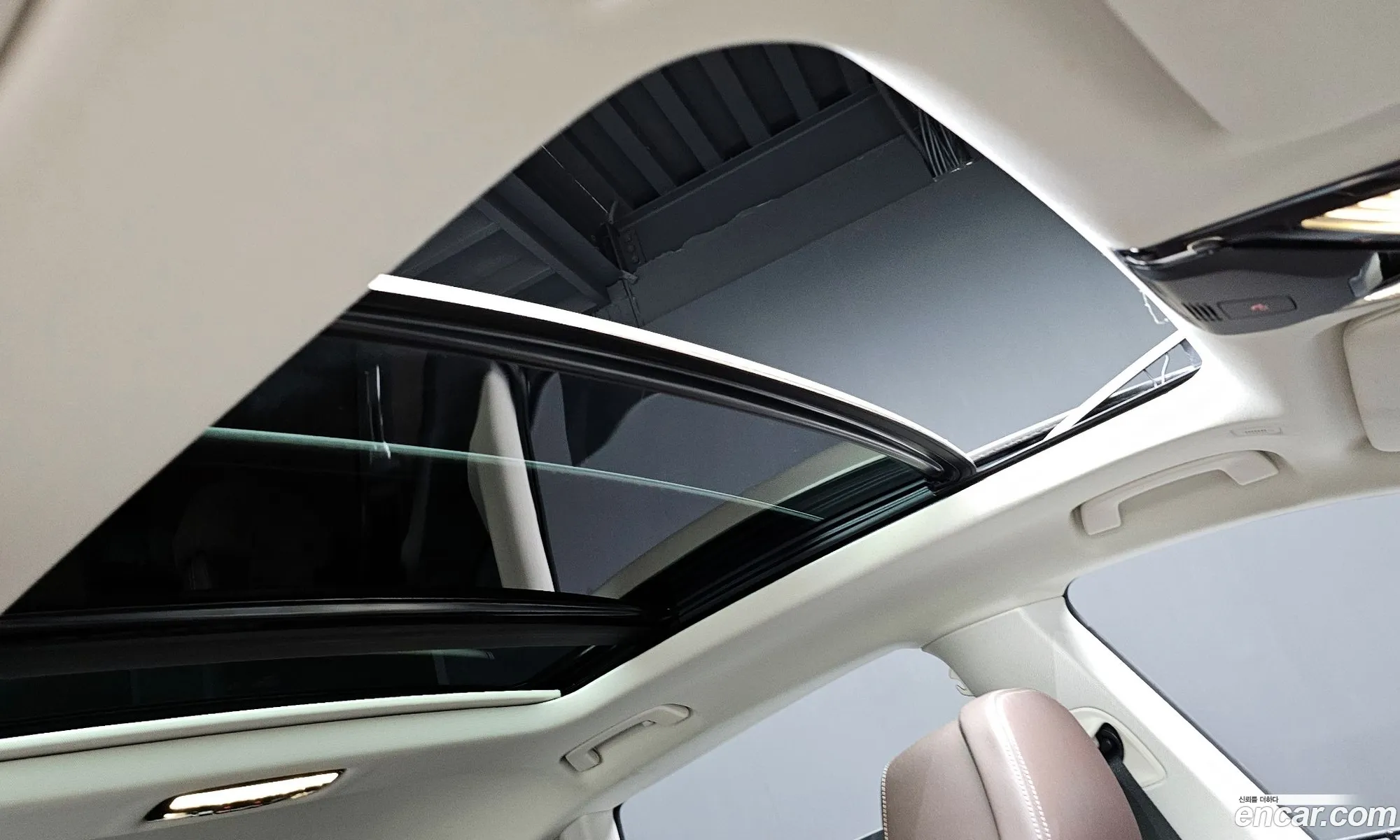 BMW 6 Series GT 2023 — 24