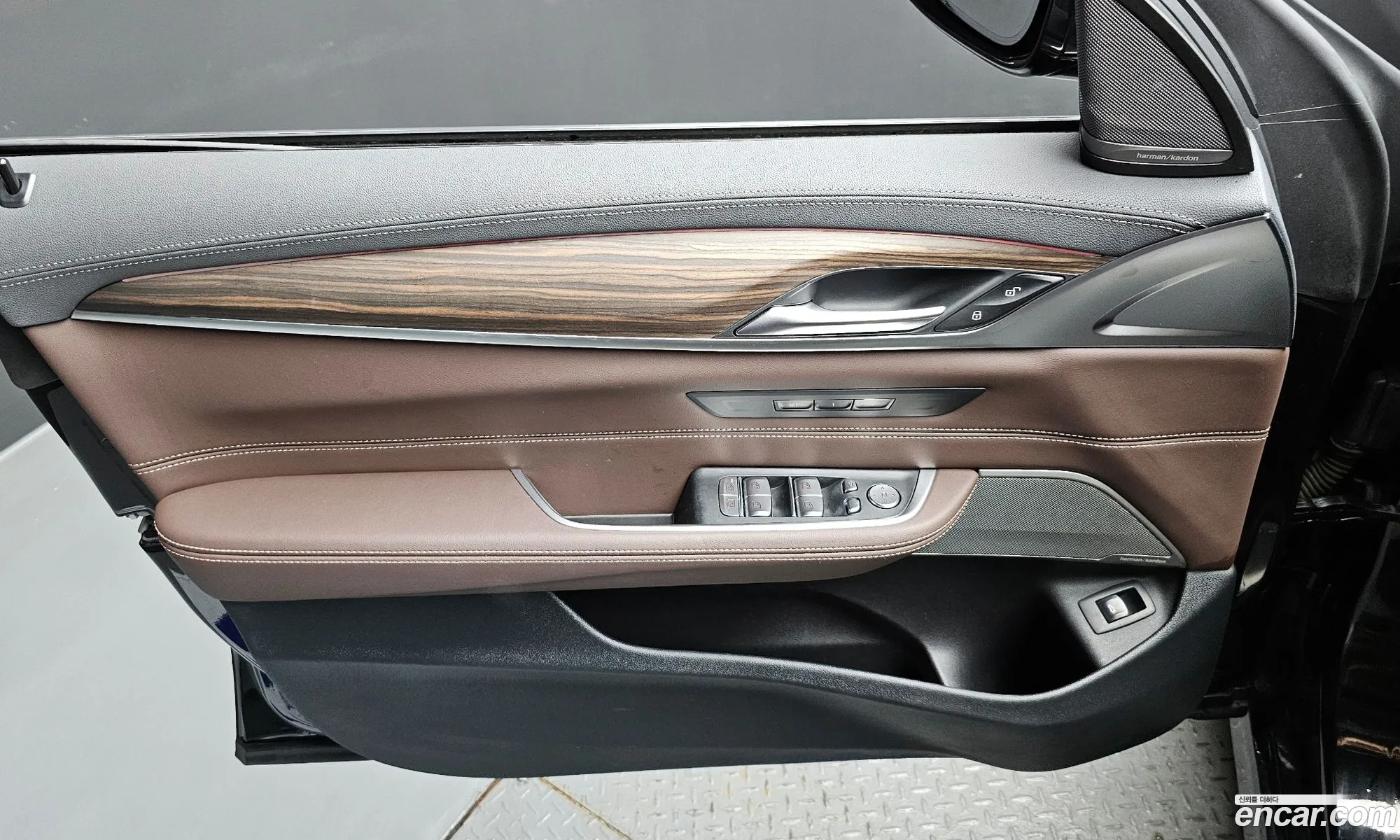 BMW 6 Series GT 2023 — 11