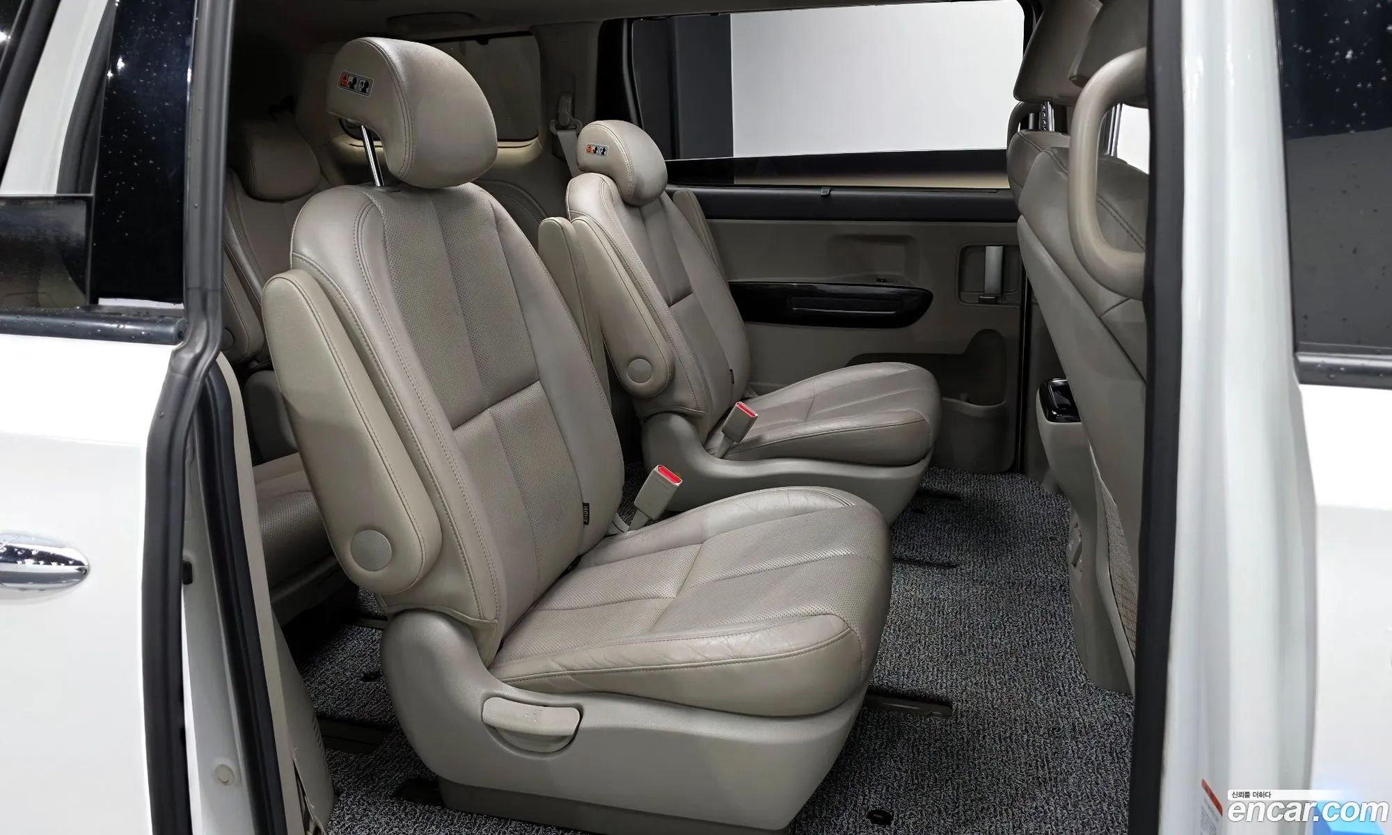 Kia Carnival 2017 KNAMD81ABJS357222 — 13