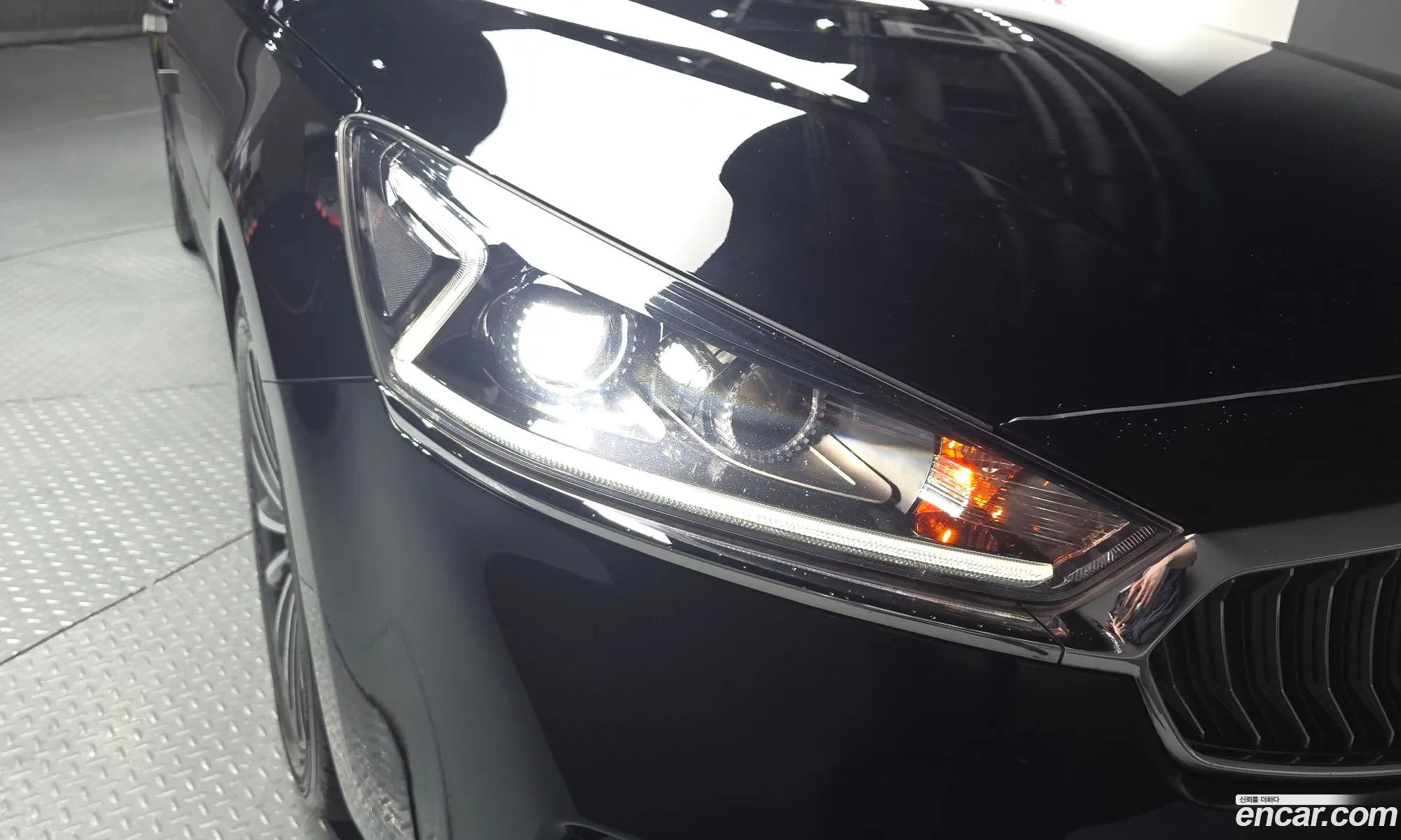 Kia K7 2016 — 27