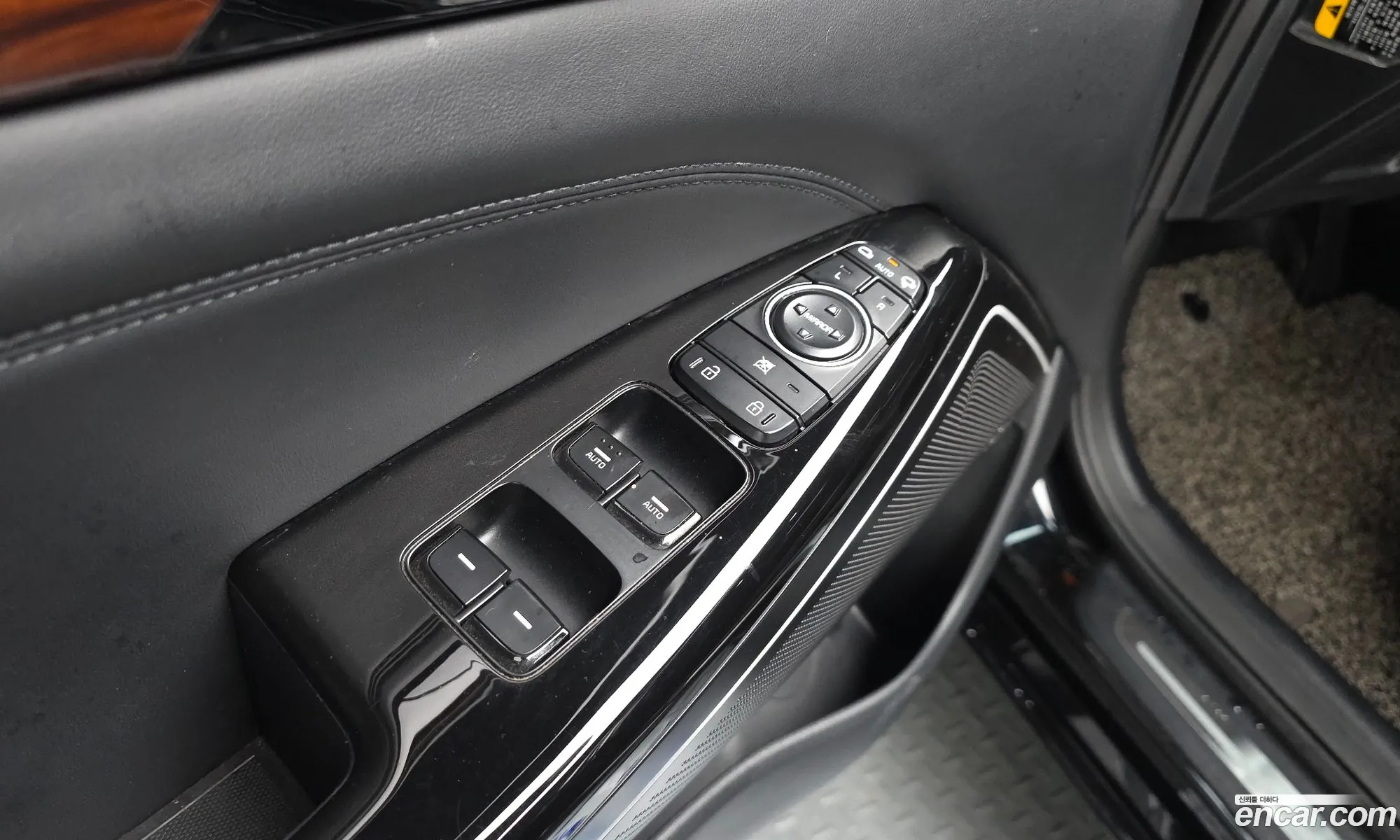 Kia K7 2016 — 11