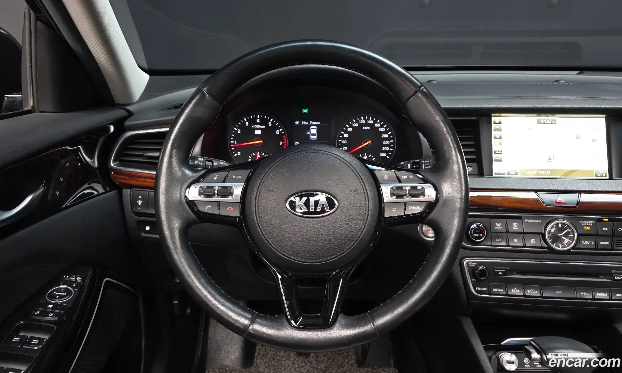 Kia K7 2016 — 33