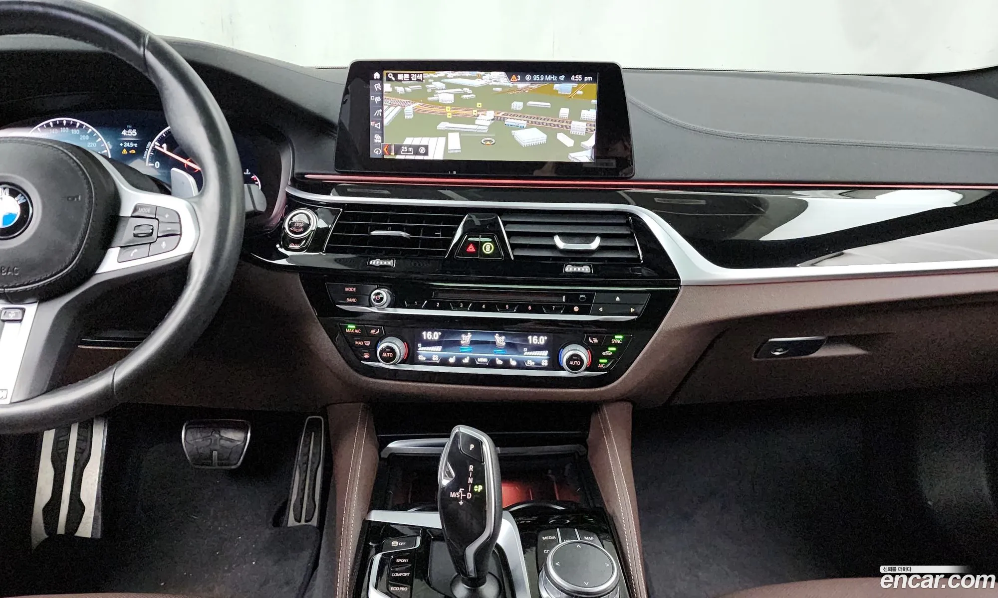 BMW 5 Series 2019 — 23