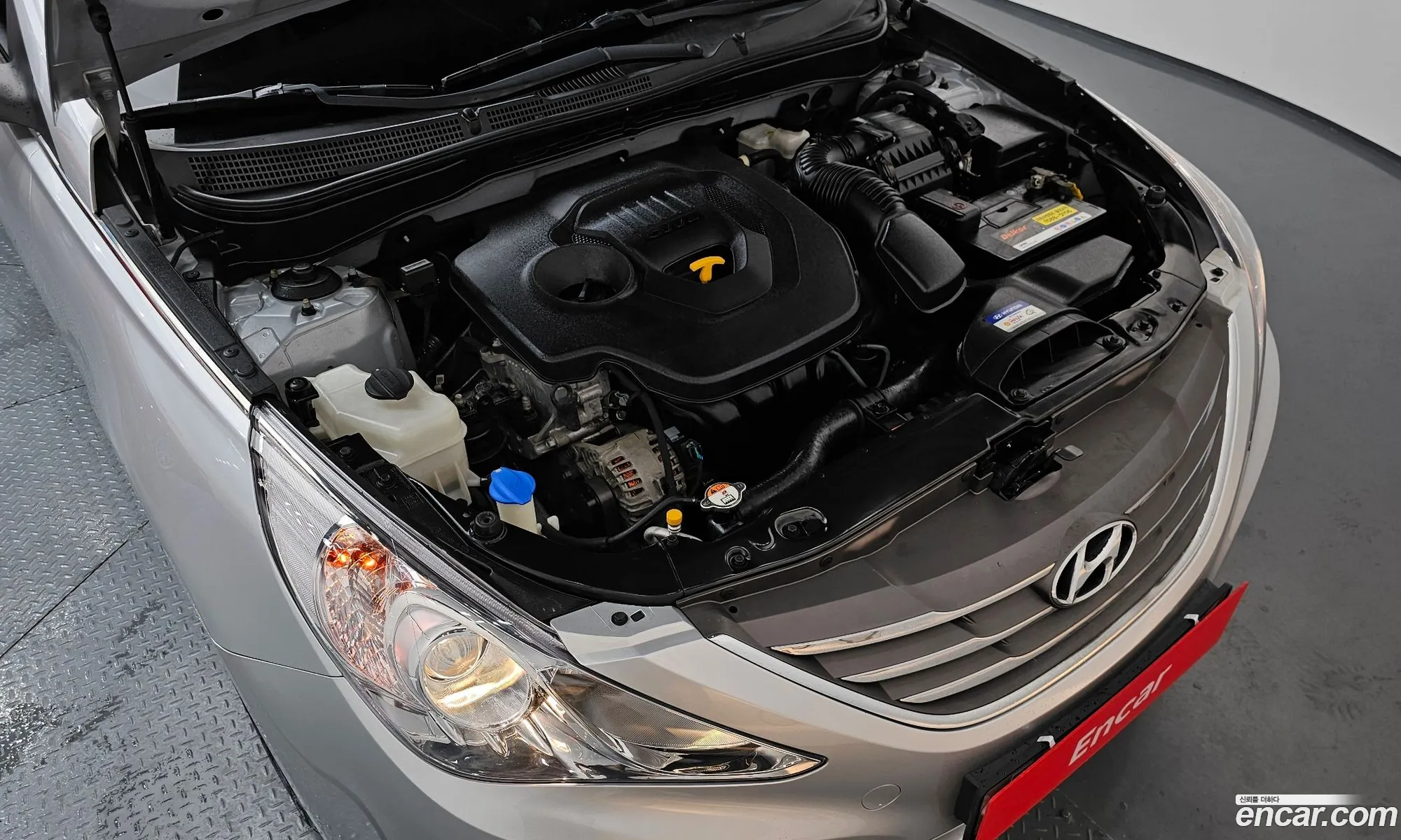 Hyundai YF Sonata 2012 KMHEC41ABCA424738 — 19