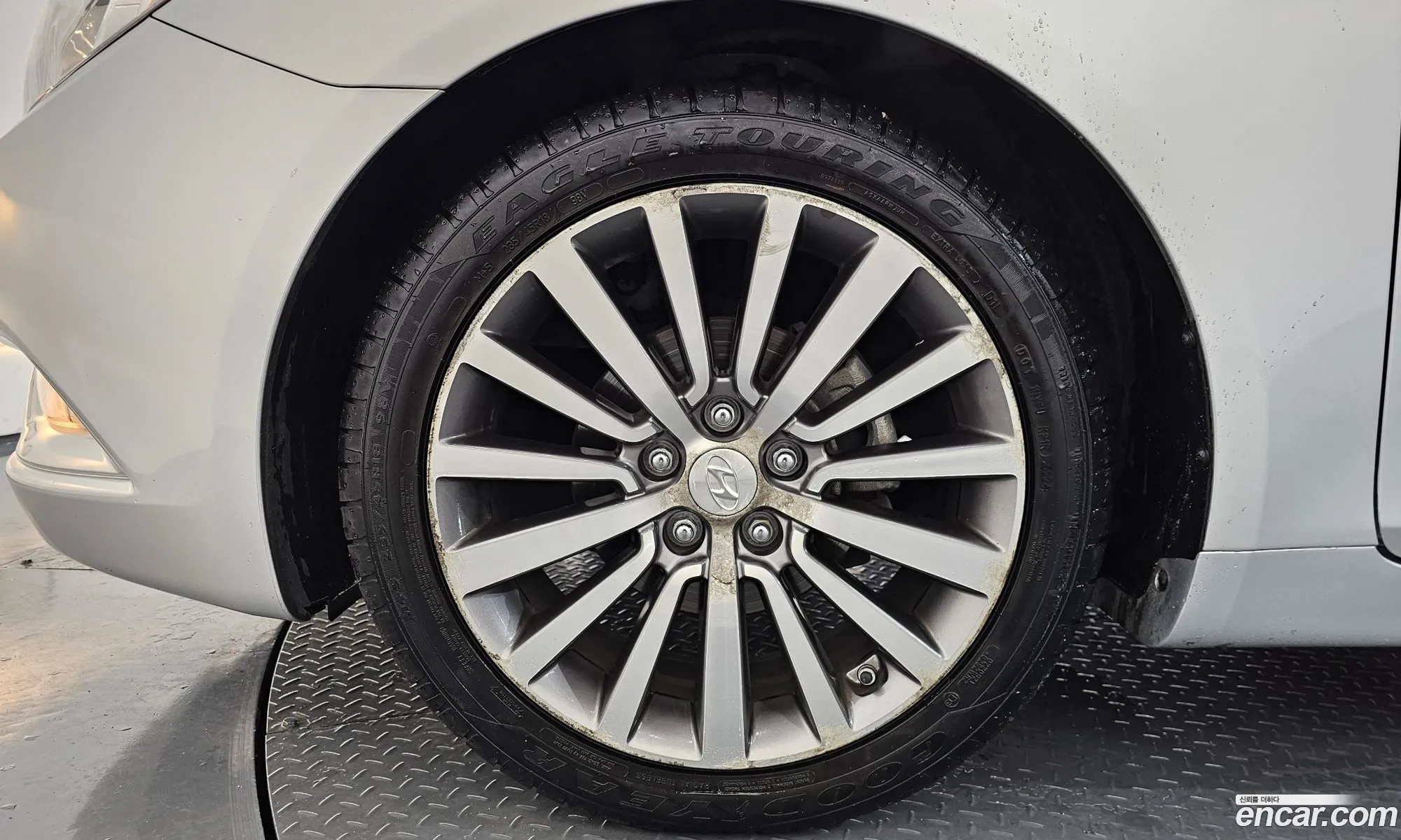 Hyundai YF Sonata 2012 KMHEC41ABCA424738 — 8