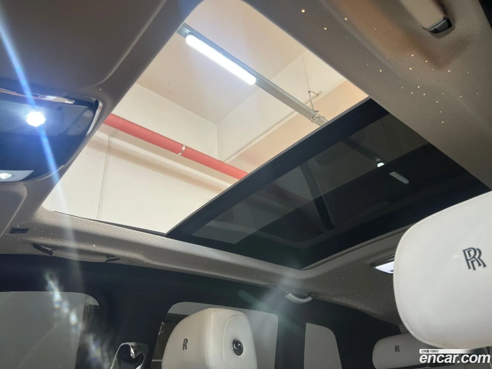 Rolls-Royce Cullinan 2022 — 15