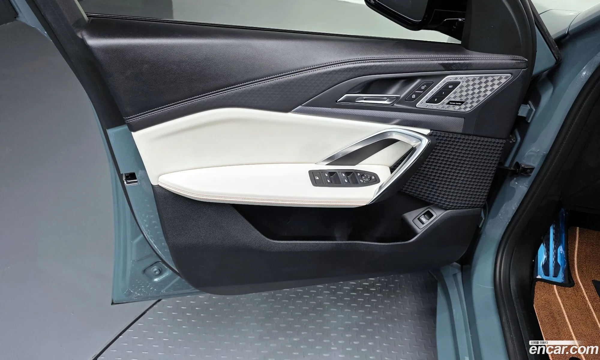 BMW X2 2024 WBA81GM00S5059023 — 4