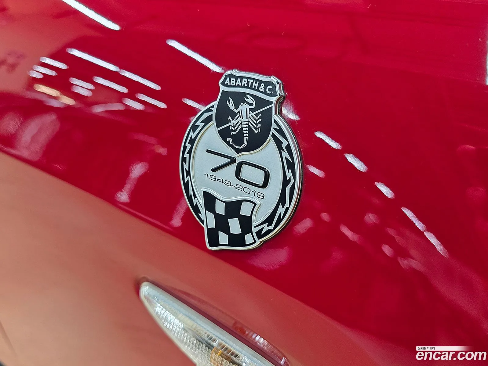 Fiat 124 Spider 2019 — 19