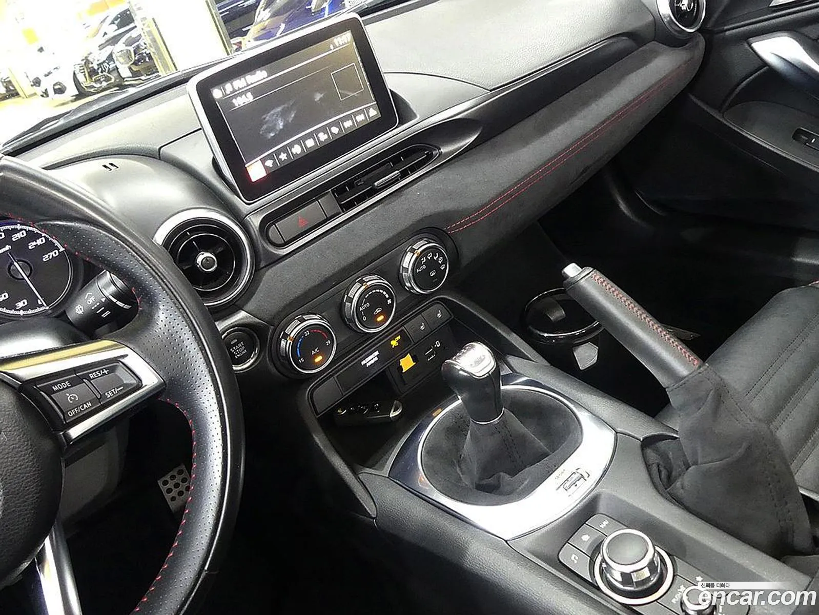 Fiat 124 Spider 2019 — 7