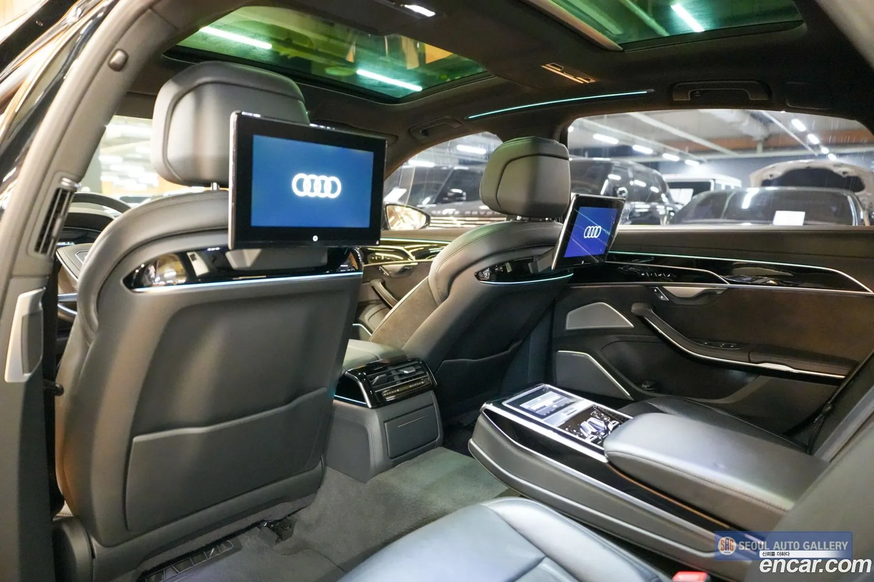 Audi A8 2021 — 19