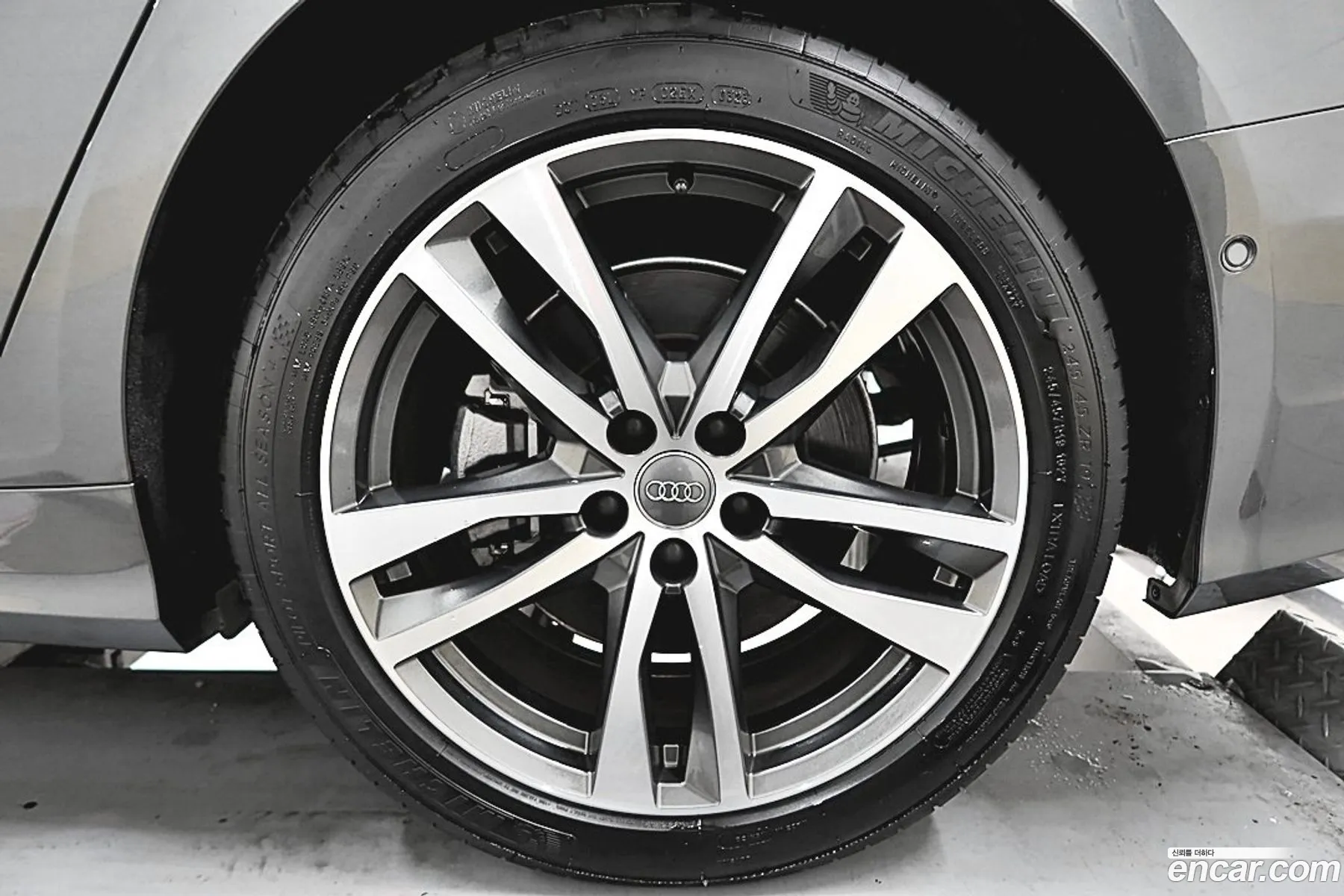 Audi A6 2020 — 15
