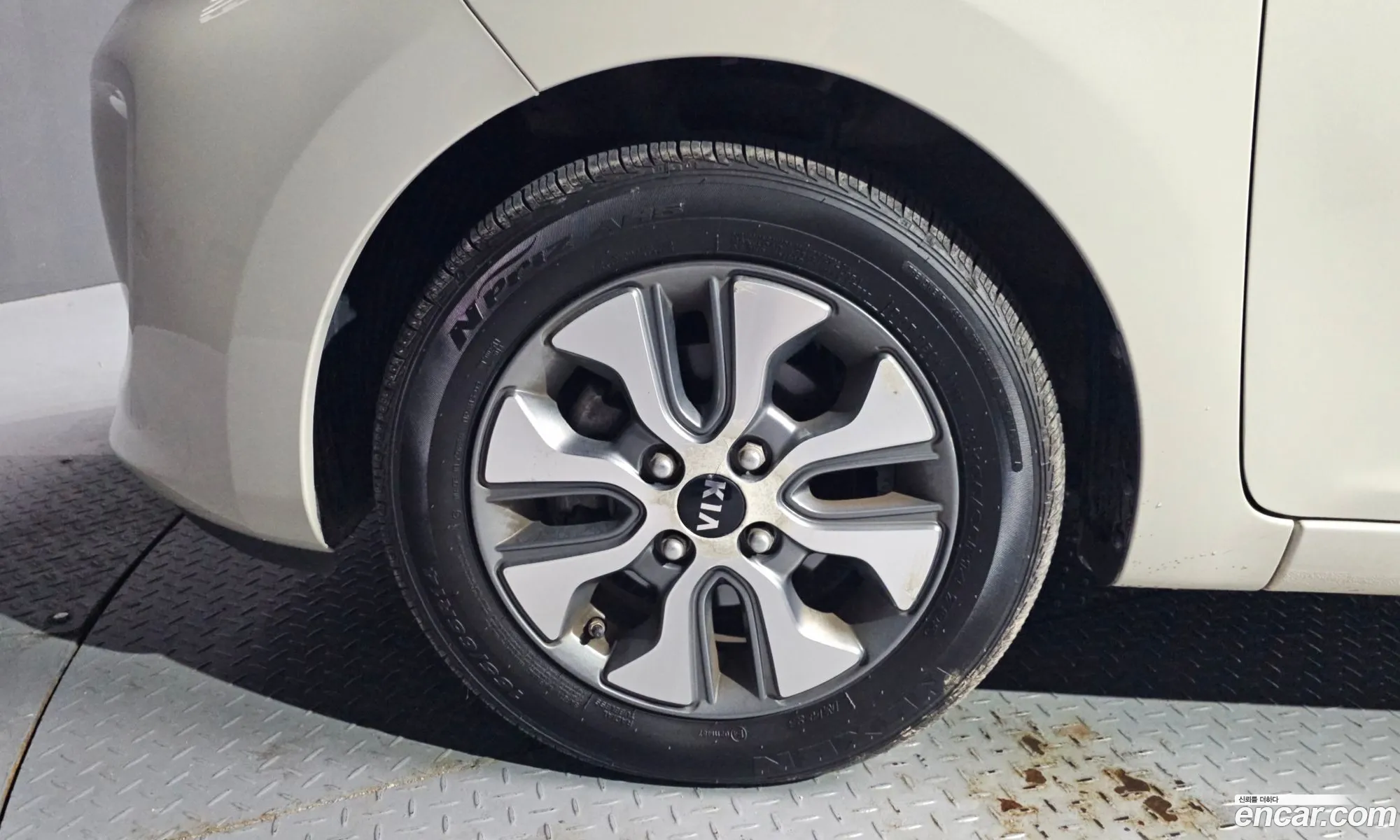 Kia Morning 2016 — 9