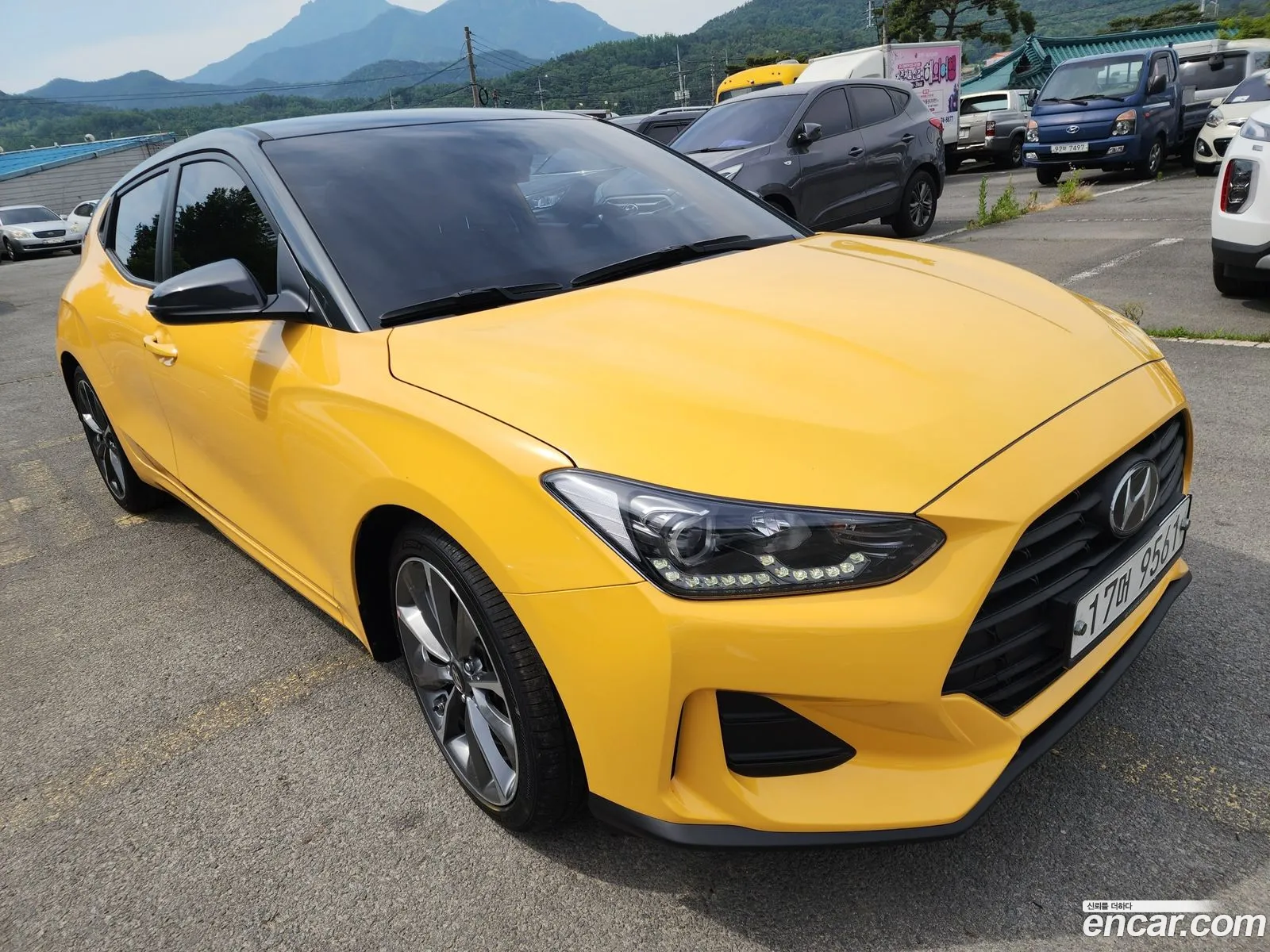 Hyundai Veloster 2018 — 19