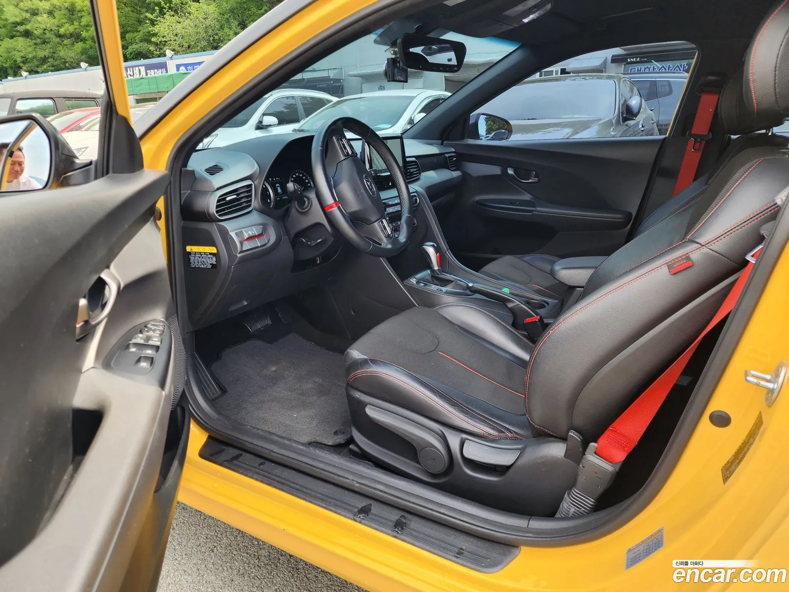 Hyundai Veloster 2018 — 15