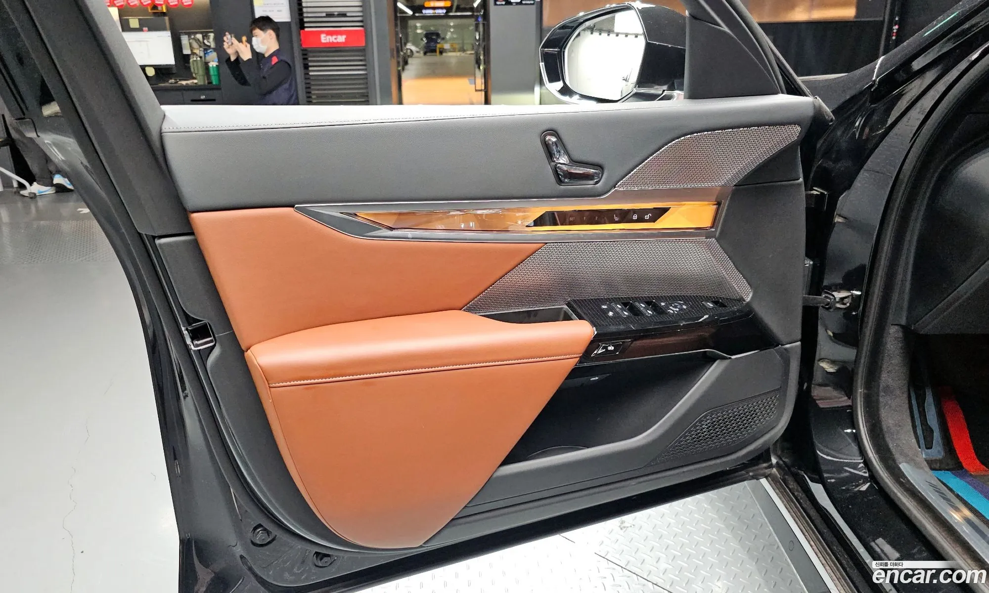 BMW 7 Series 2023 — 19