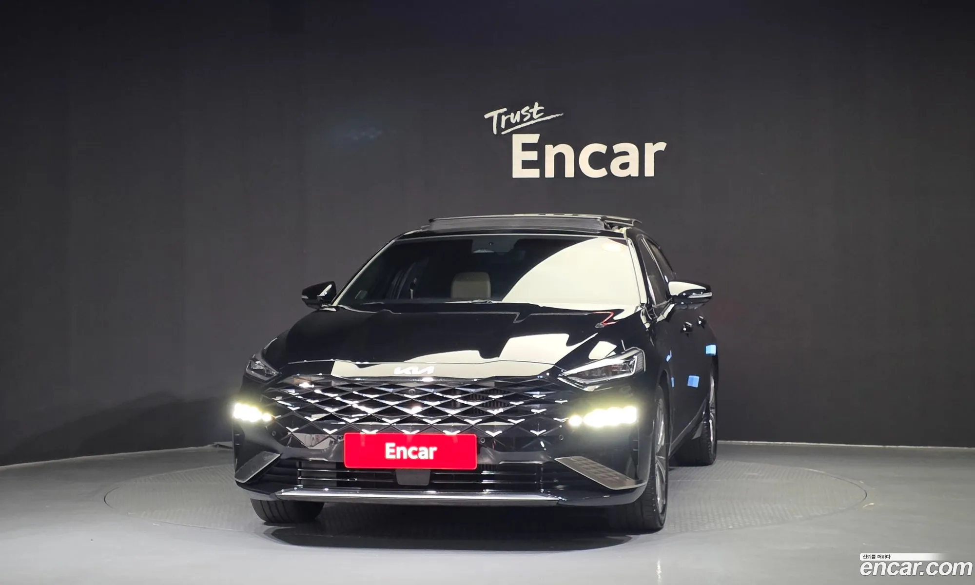 Kia K8 Hybrid 2023 — 31