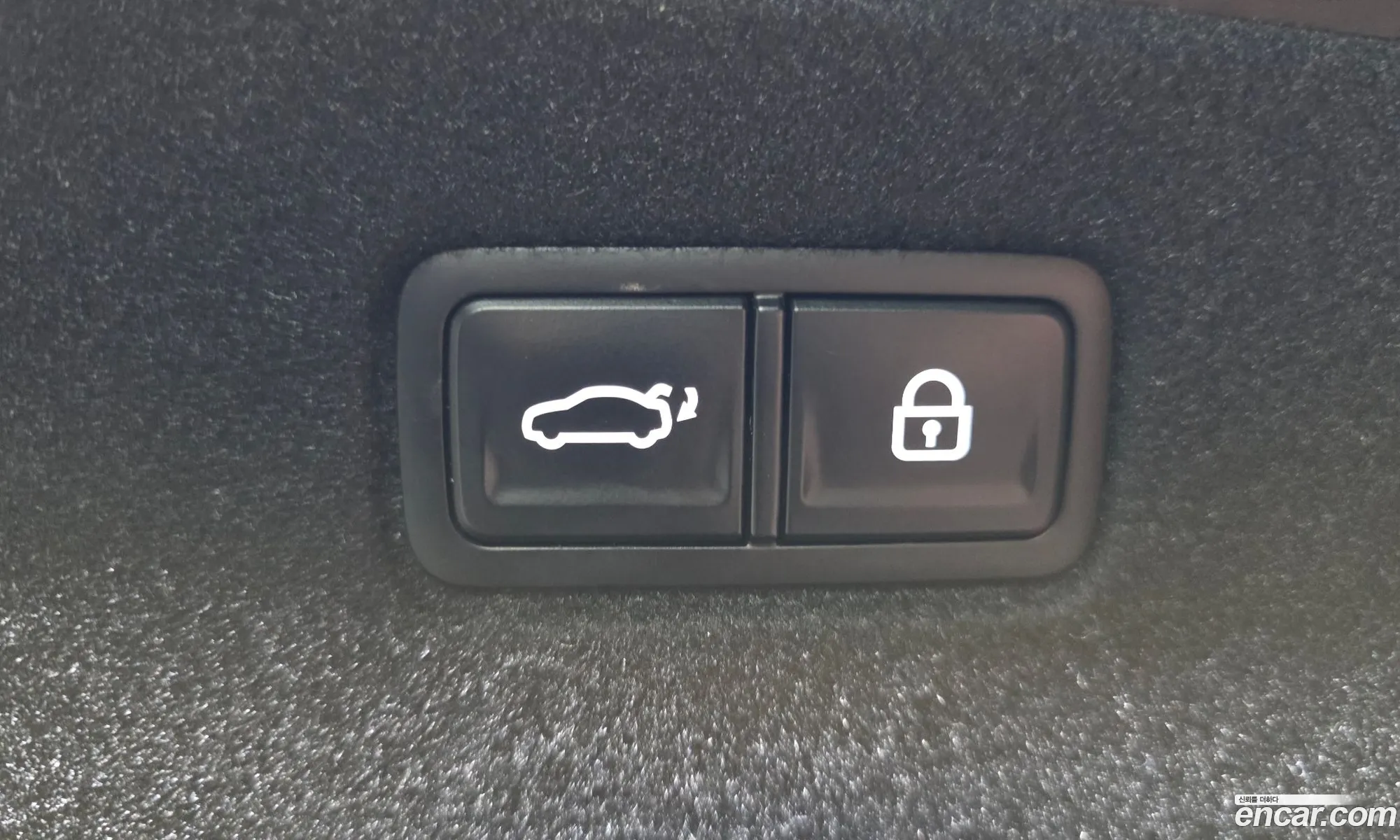 Kia K8 Hybrid 2023 — 9