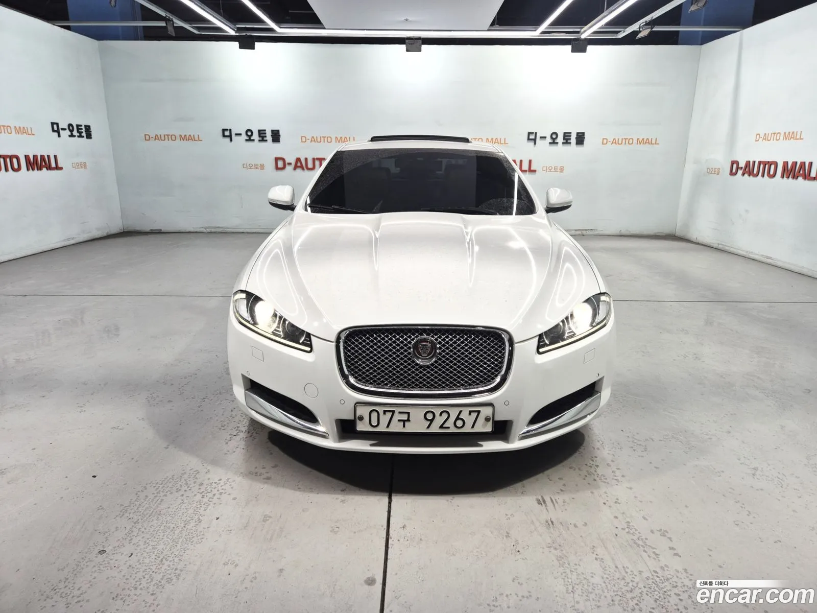 Jaguar XF 2015 — 2