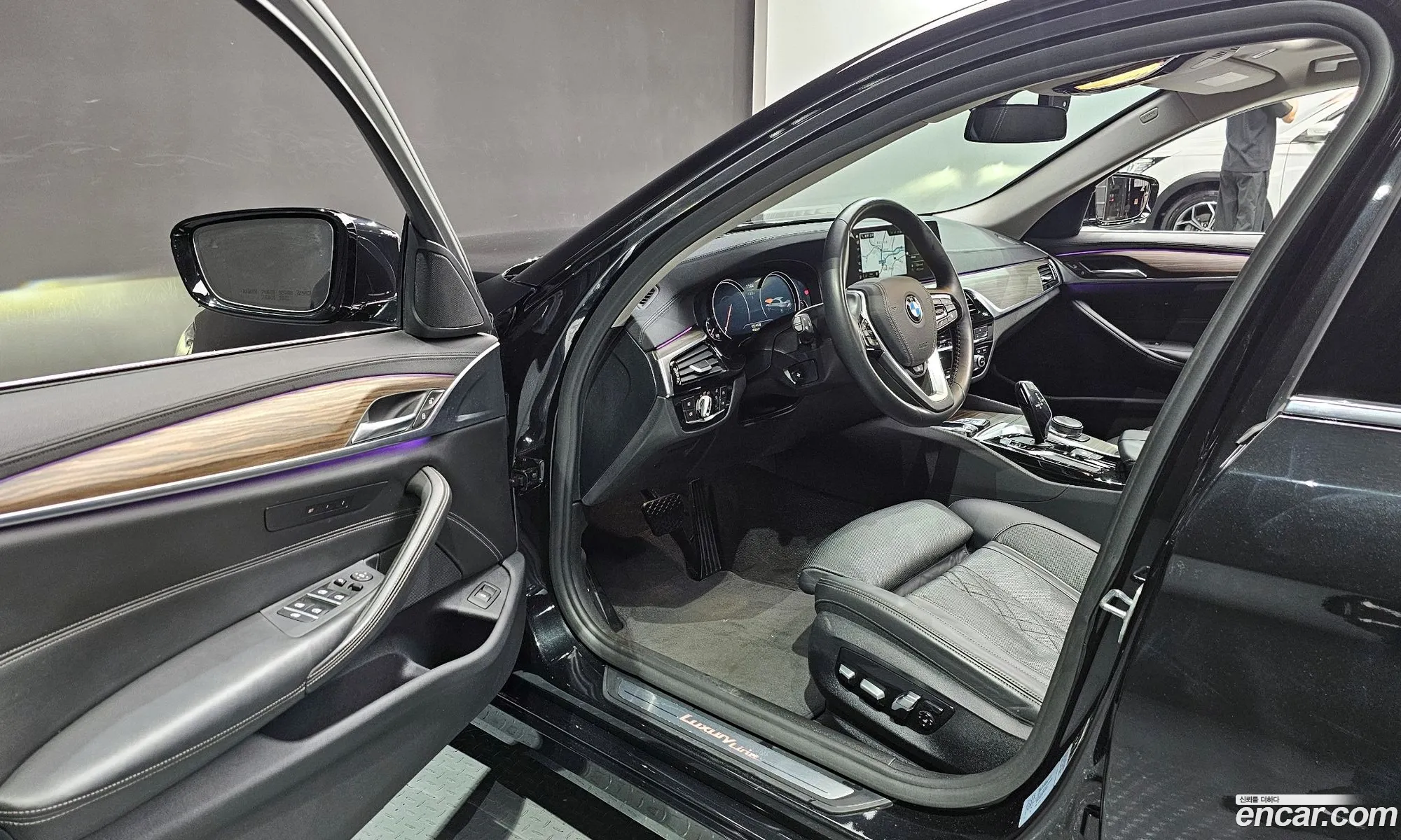 BMW 5 Series 2018 — 13