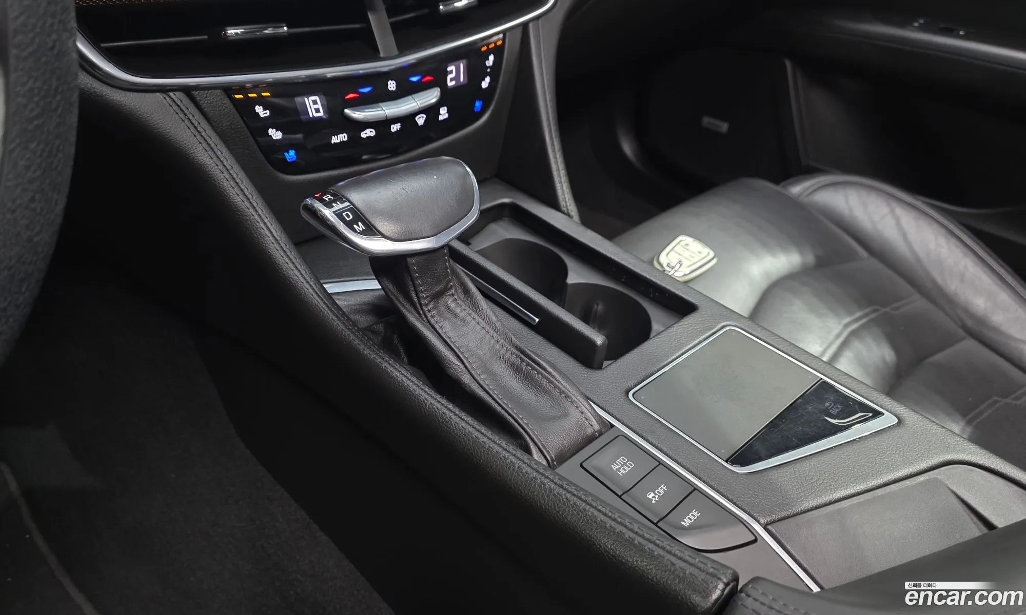 Cadillac CT6 2016 — 2