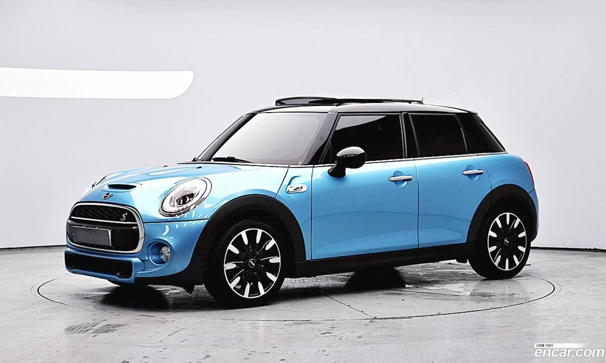 Mini Cooper S 2018 — 12