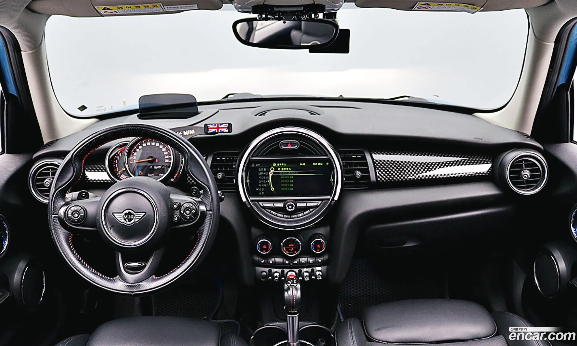 Mini Cooper S 2018 — 18
